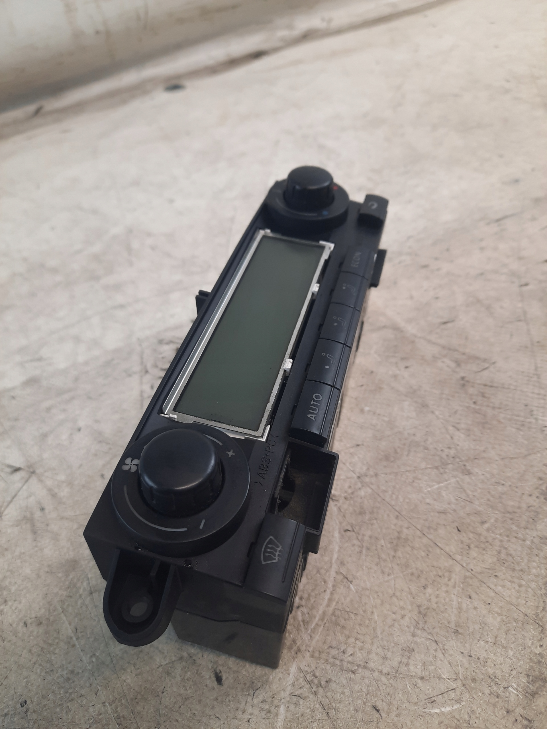 Panel Bouches buses Seat Ibiza III 6L0820043A