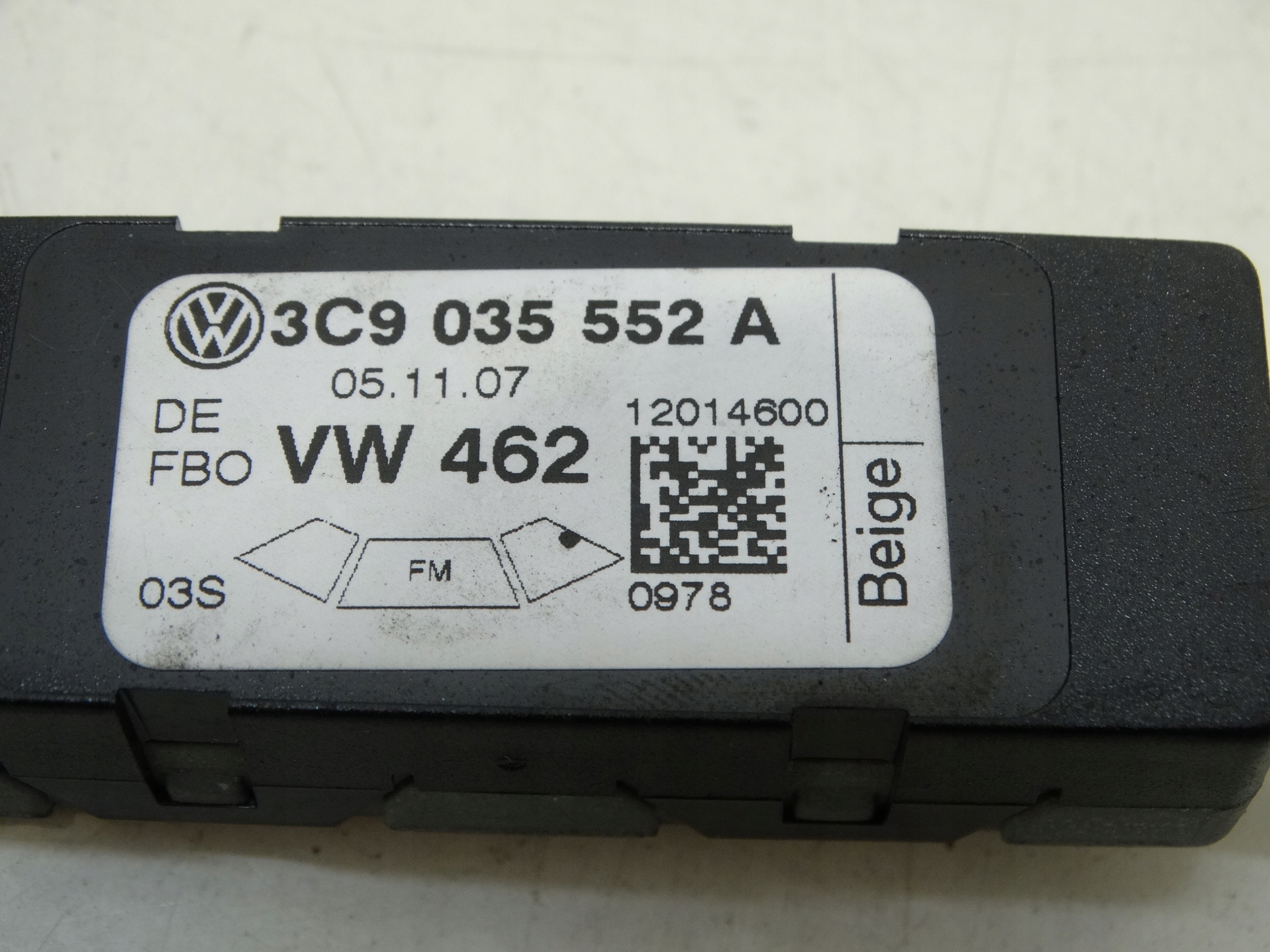 module antenna amplifier VOLKSWAGEN PASSAT B6 05-12R. 3C9035552A