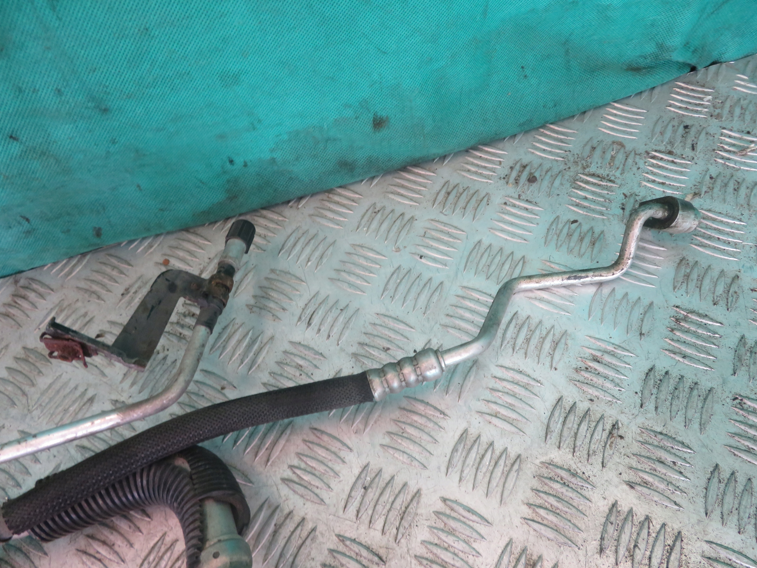 prijenos klimatizacije FORD TRANSIT CUSTOM 17R GK21-19A834-CB