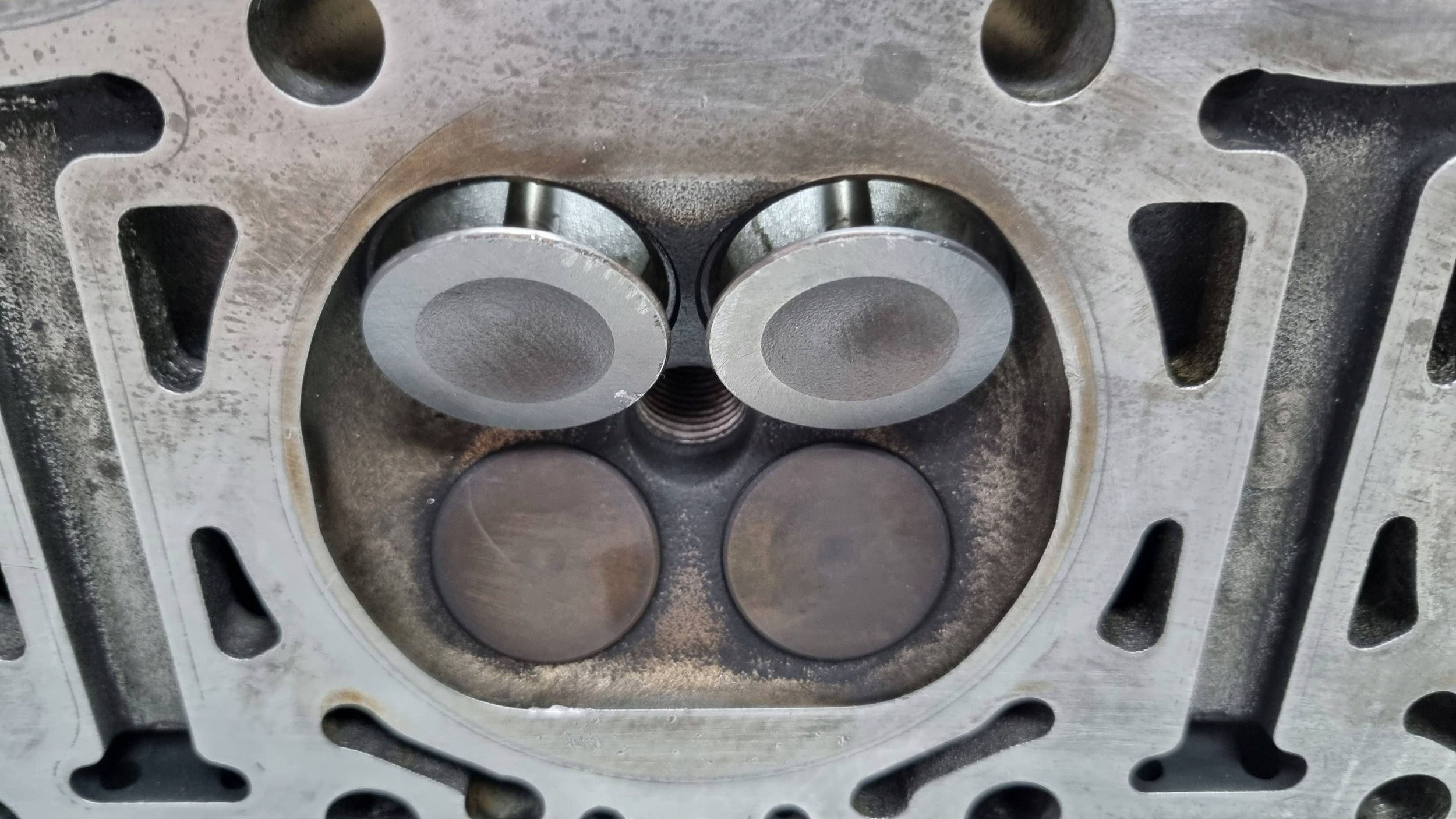 head. right 07C103374M VW PHAETON BENTLEY A8 D3 6.0 W12 BAN