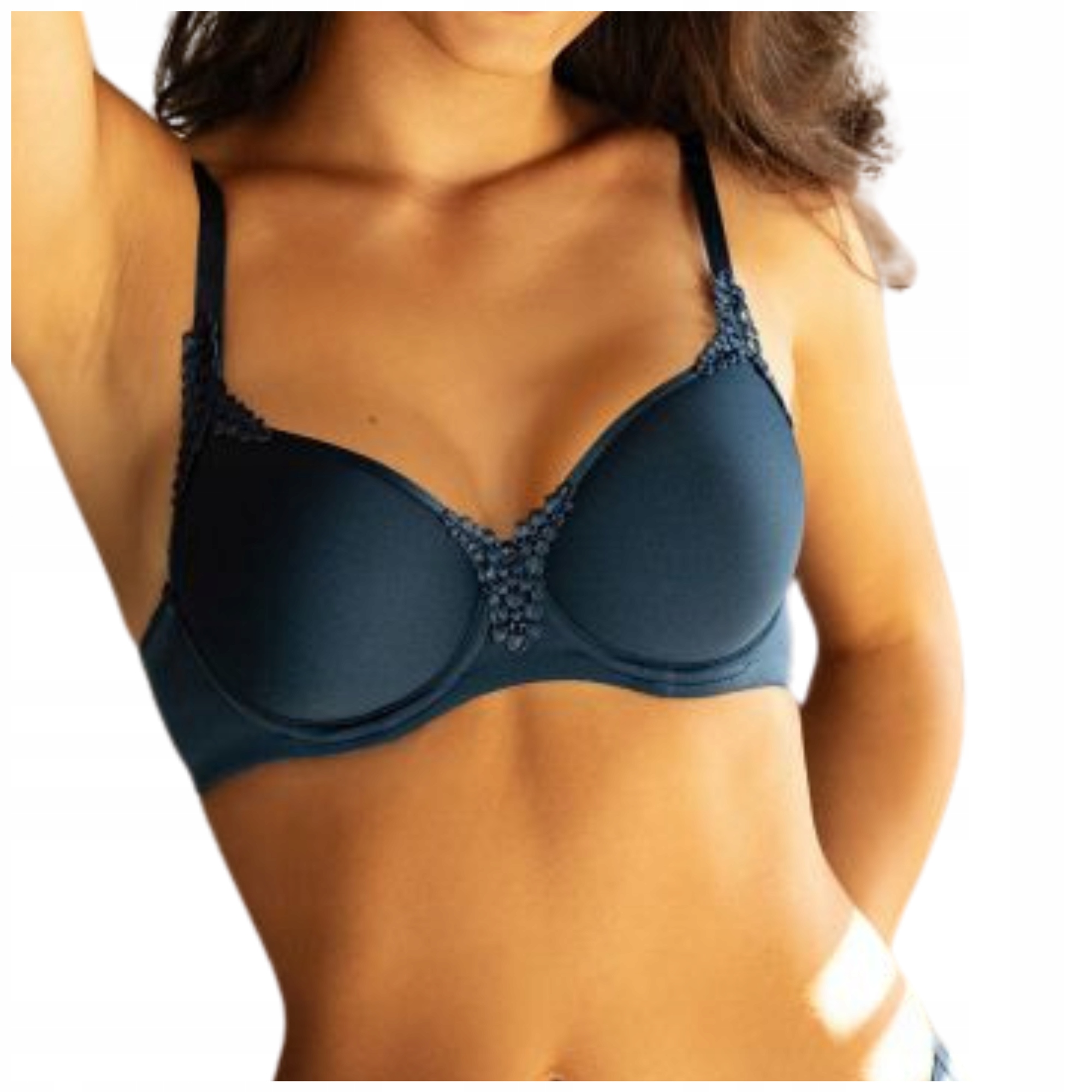 Podprsenka vyztužená hladkým chodem pohodlná basic námořnická modrá Viania Carola 80B