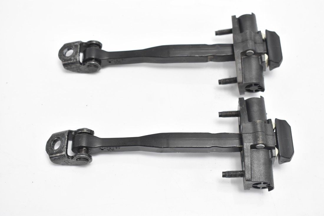 Ограничитель задней двери 31479060 VOLVO V60 II 18-