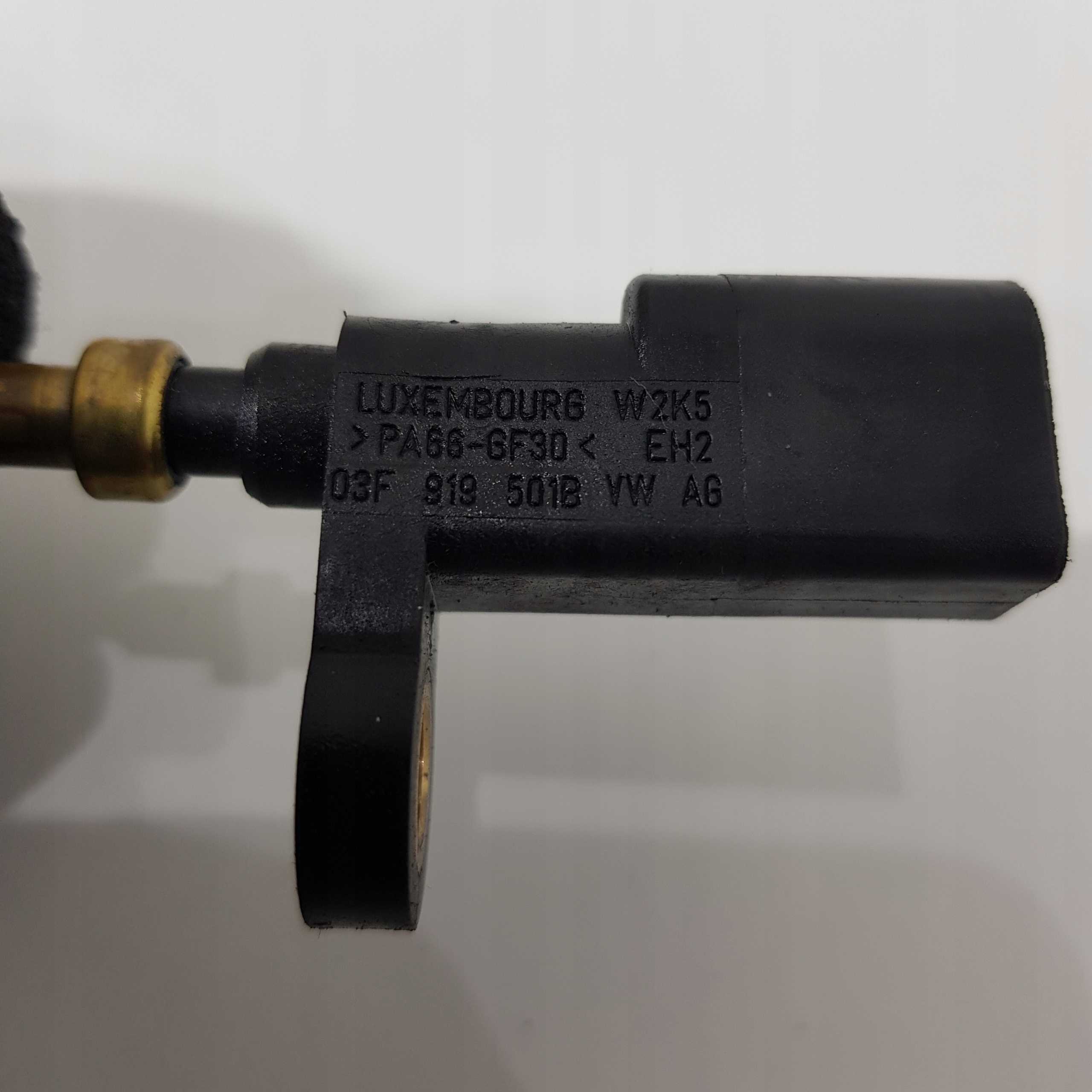 SENSOR TEMPERATURY DES WASSERS VW 1.0 TSI 03F919501B 17R