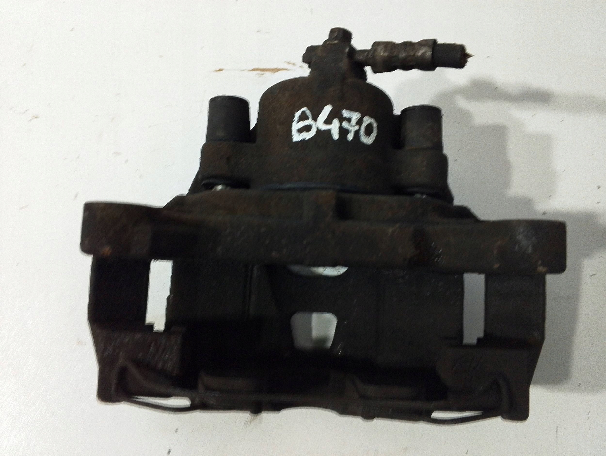 VW TIGUAN and 5N0 caliper front front right caliper carrier H330 760 GJS (B470)