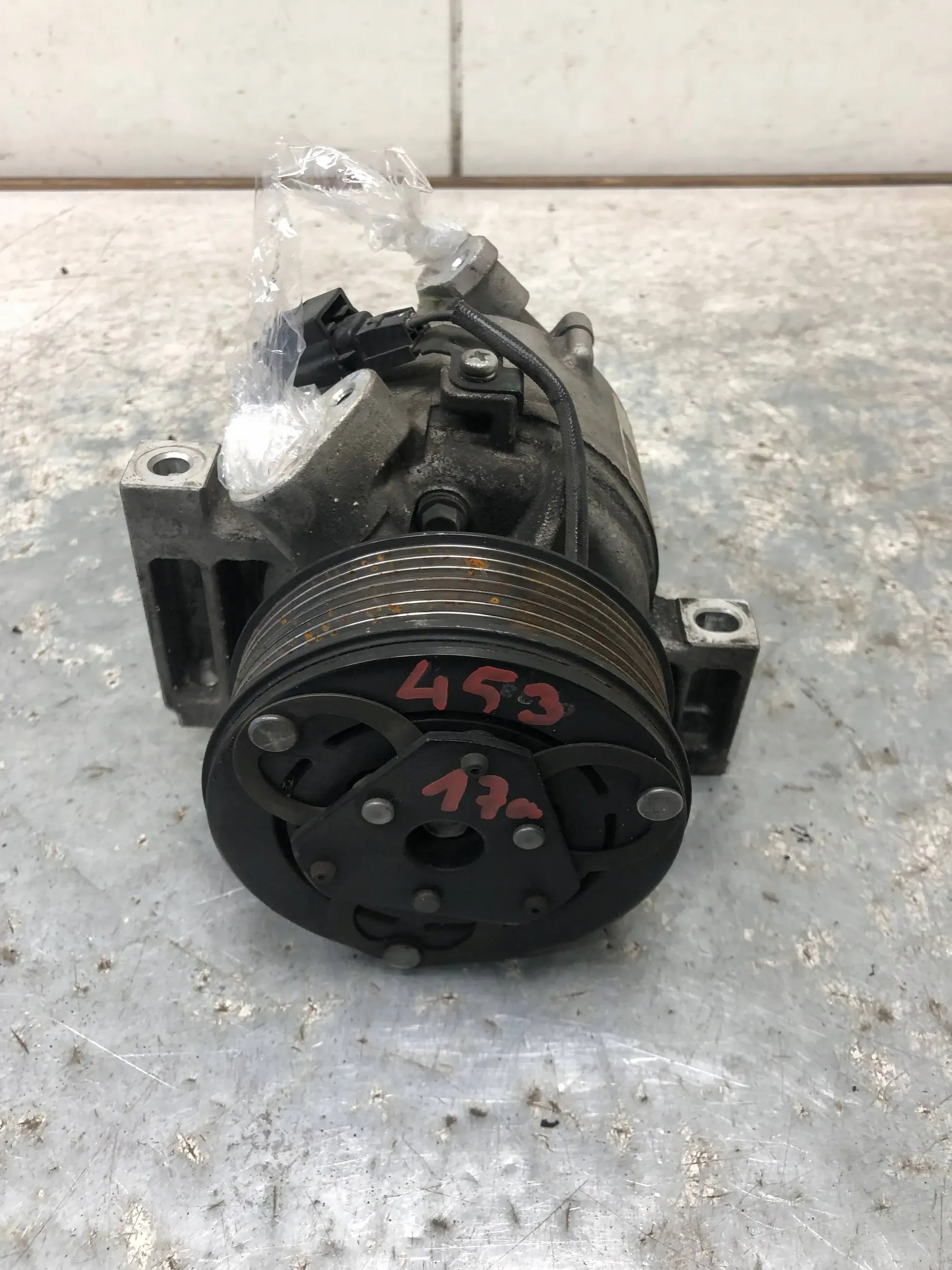 compressor compressor; of the air conditioning SMART 453 A4538307000