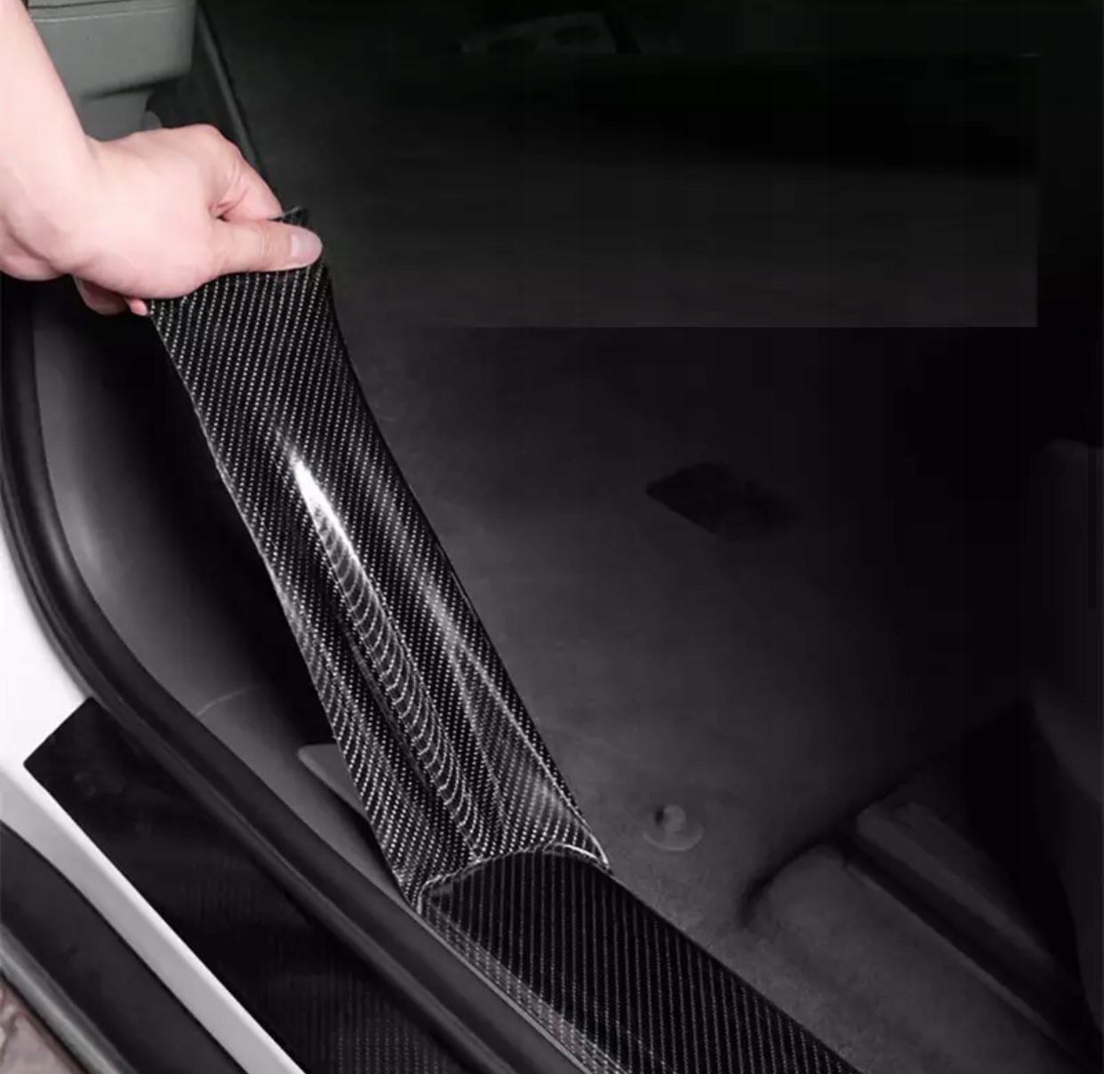 TAŚMA OCHRONNA FOLIA NA PROGI DO SAMOCHODU CARBON 5D GRUBA CZARNA 10cm 5m Producent Hoalte