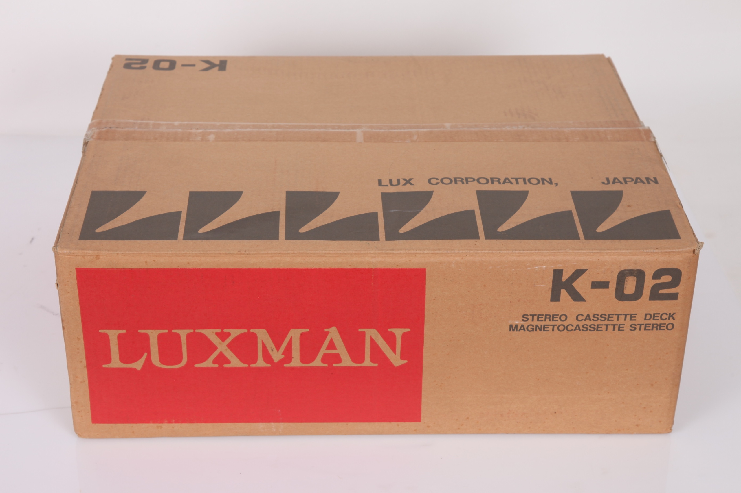 Magnetofon kasetowy Luxman K-02 złoty