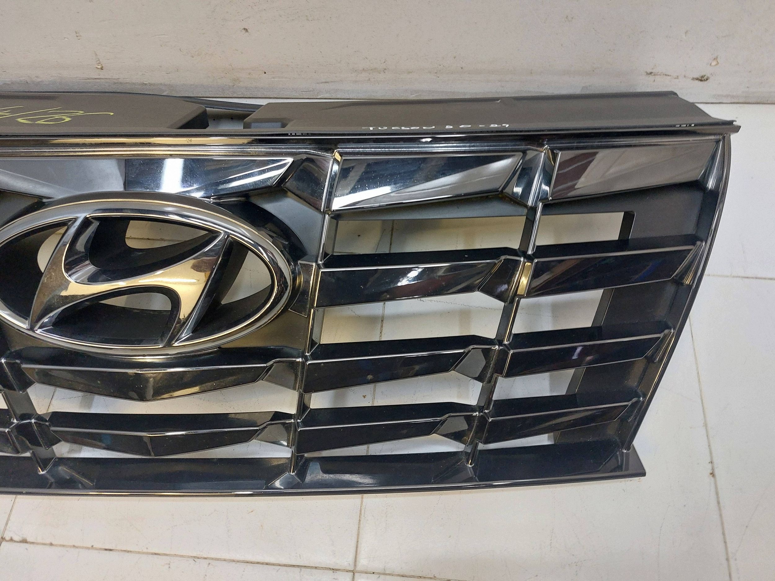 HYUNDAI TUCSON IV 4 20-24r Grill
