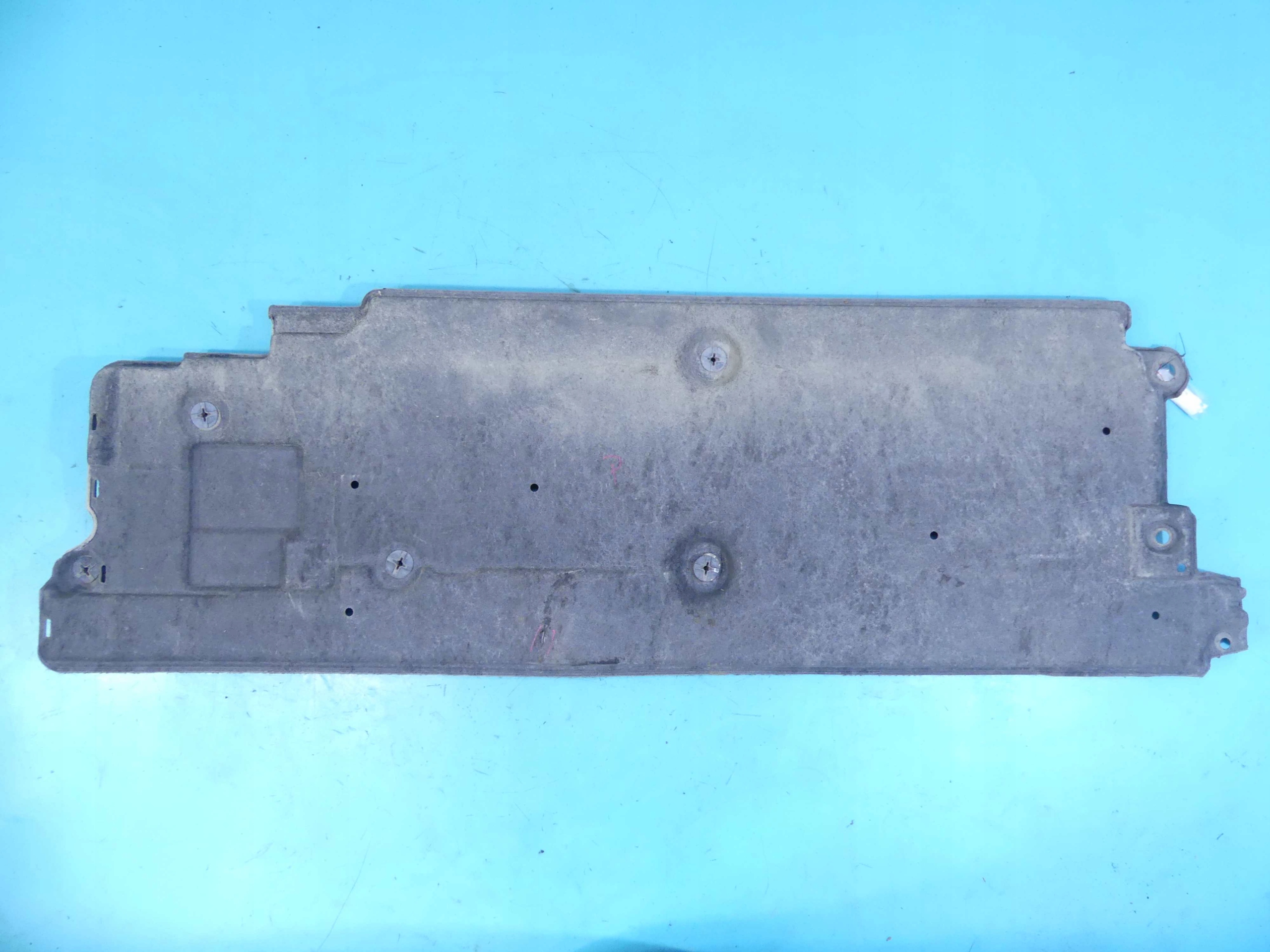 OSŁONA PODWOZIA PRAWA TOYOTA AVENSIS III T27