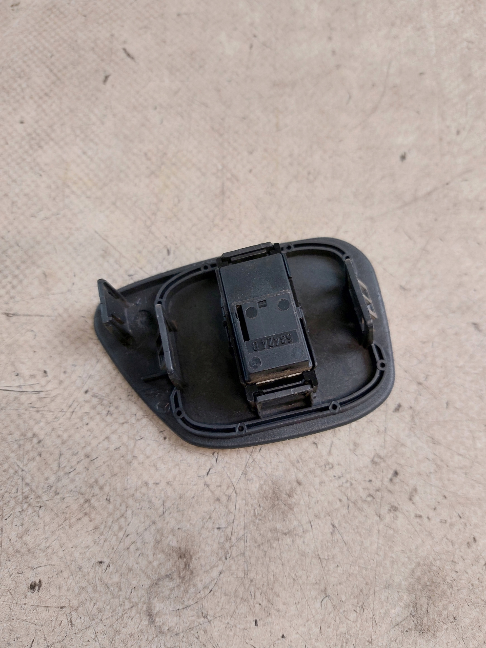 switch windows left rear part MERCEDES W210