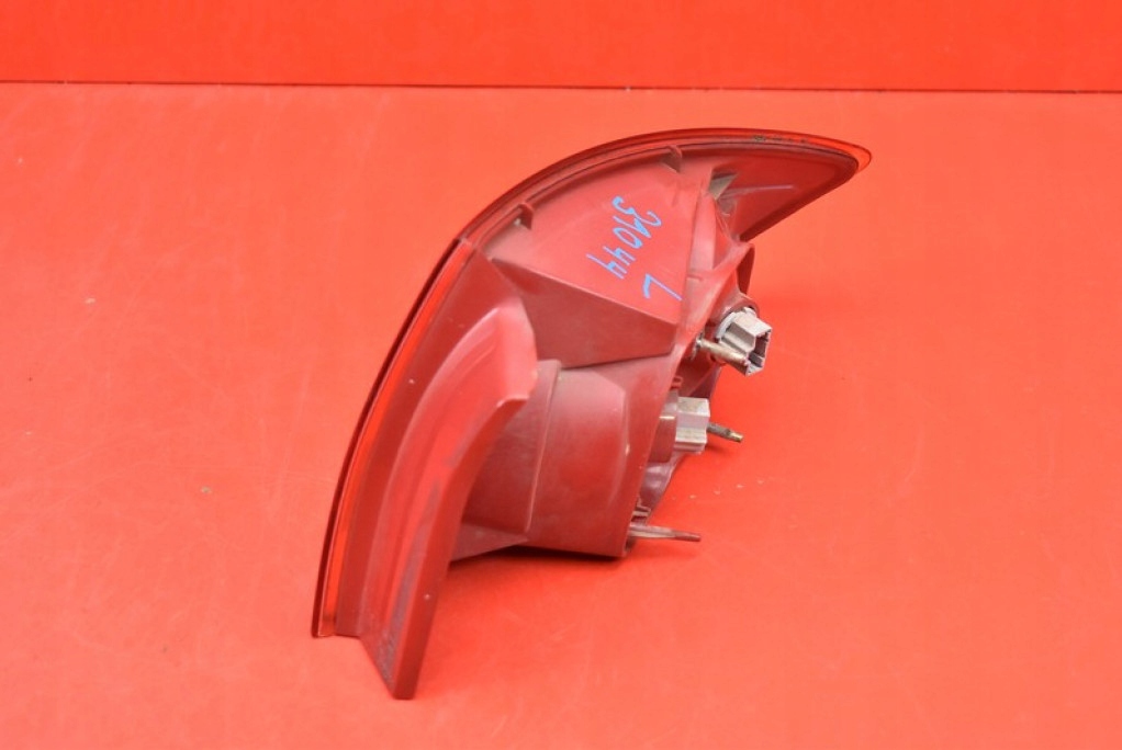 light left rear part rear MAZDA 3 1 and BK sedan 03-06