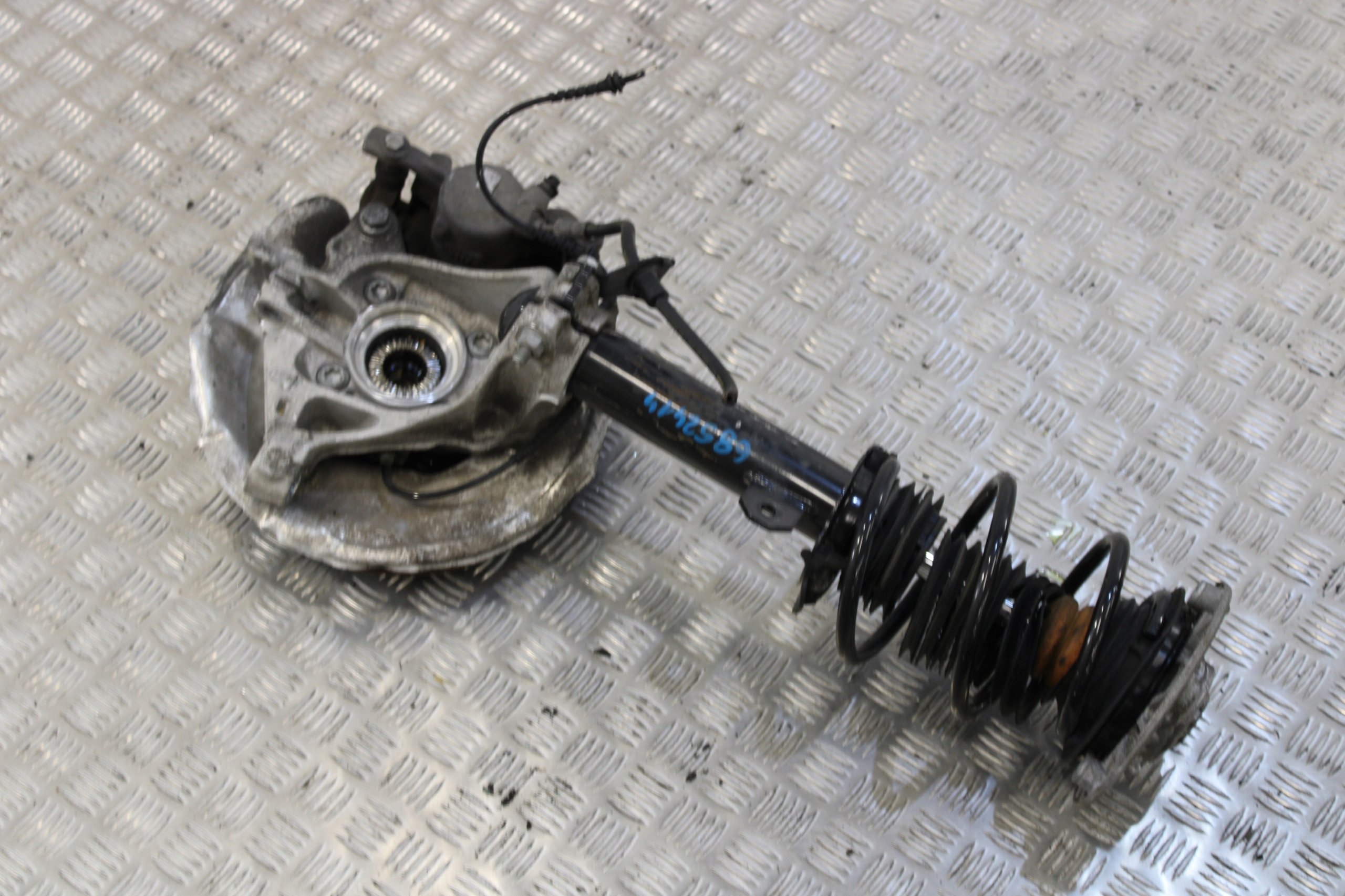 swing McPherson shock absorber right front 6876644 MINI COOPER F56 S SD