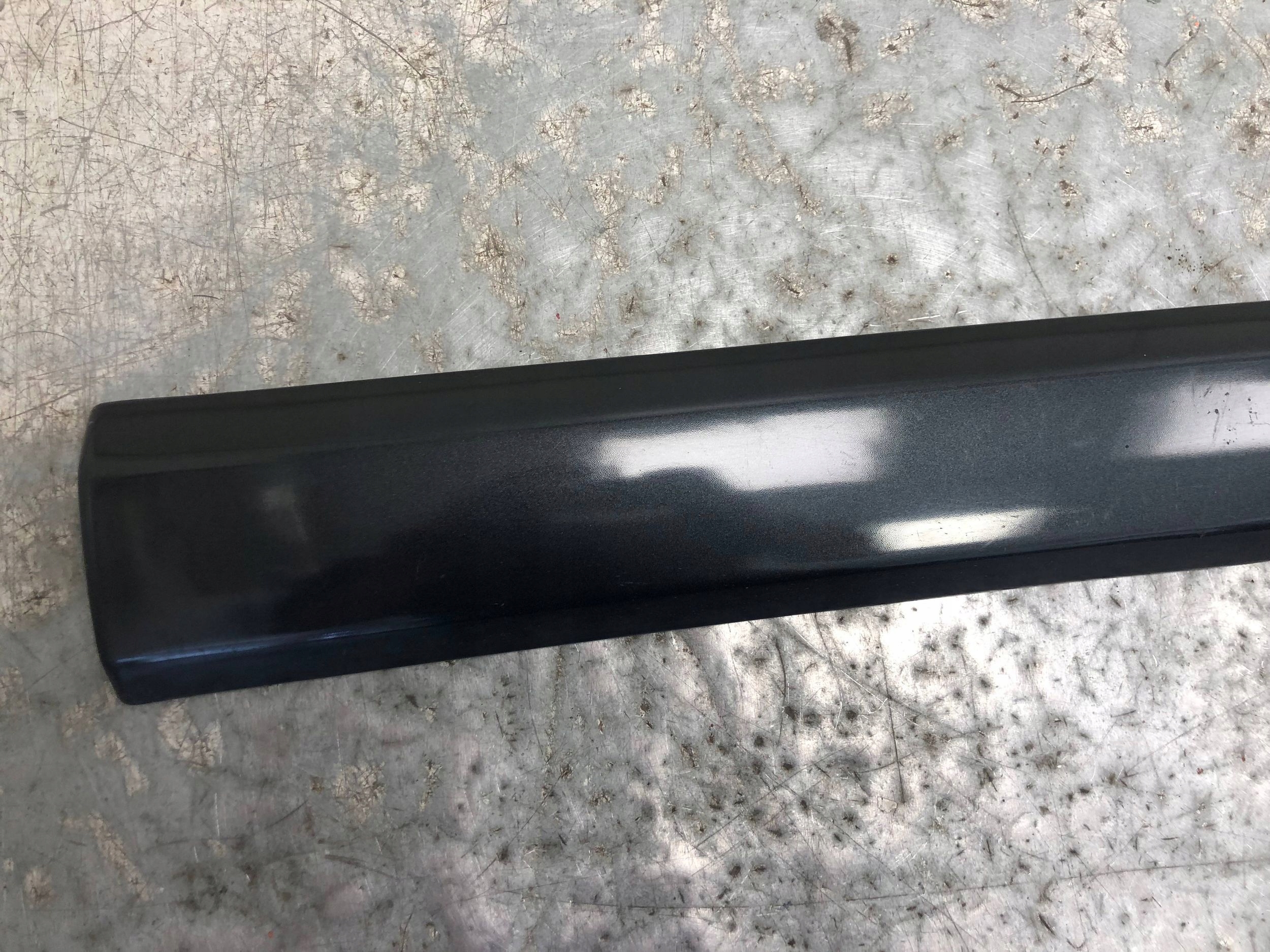 moulding door right front DACIA SANDERO and 8200735139