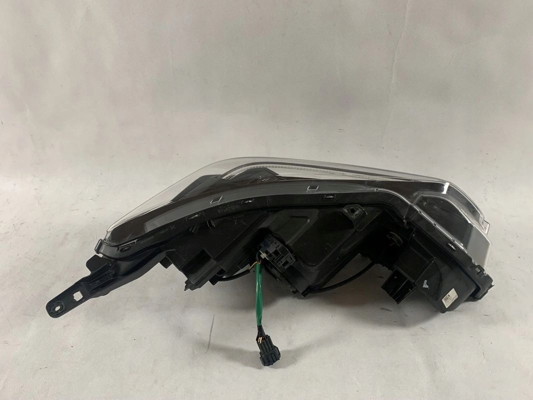 Nissan Leaf 2 II 17r Relfektor left light left 2017 260605SH0A