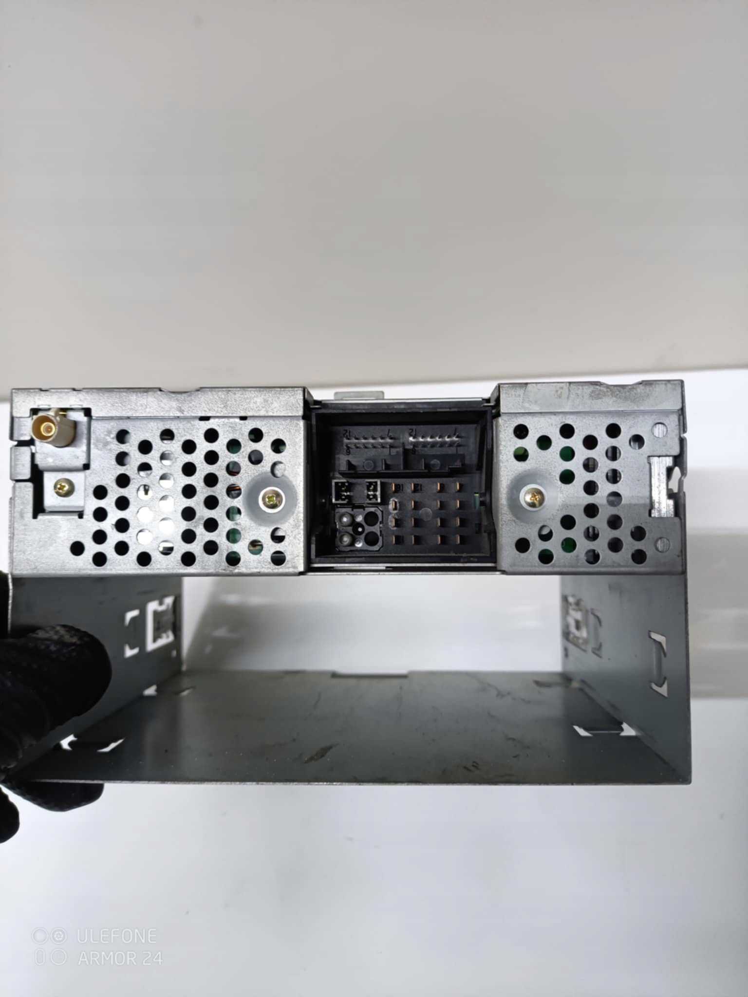amplifier radia Saab OE 12758076 YS8076