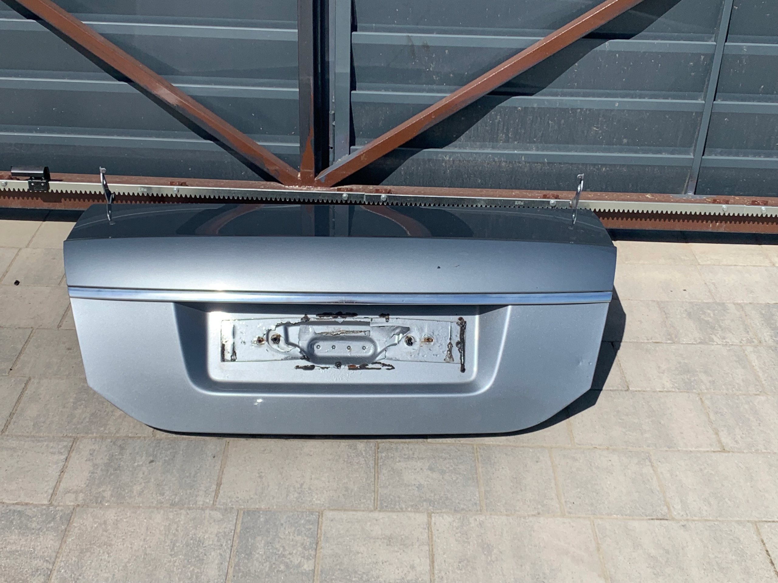 AUDI A6 C6 SEDAN KLAPA BAGAŻNIKA LY7G
