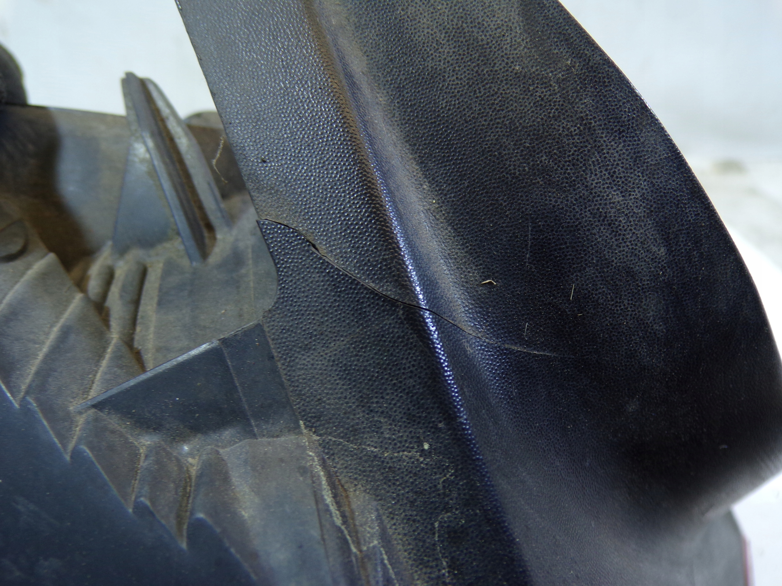 light rear rear part left PEUGEOT 407 sedan OPIS (4)