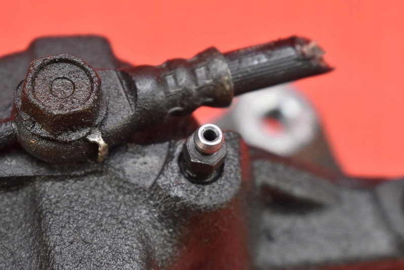 caliper brake left front TOYOTA COROLLA E21 1.5 VVT-and 125 KM 19-21