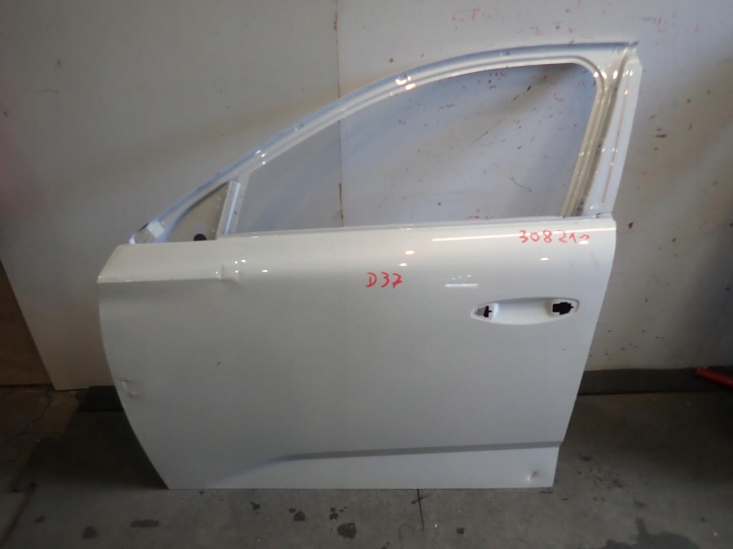 door front front left PEUGEOT 308 T10 2021