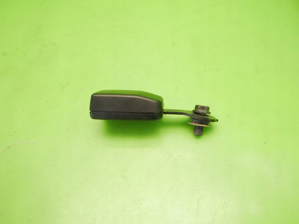 ремень безопасности правый перед suzuki SWIFT 00-03