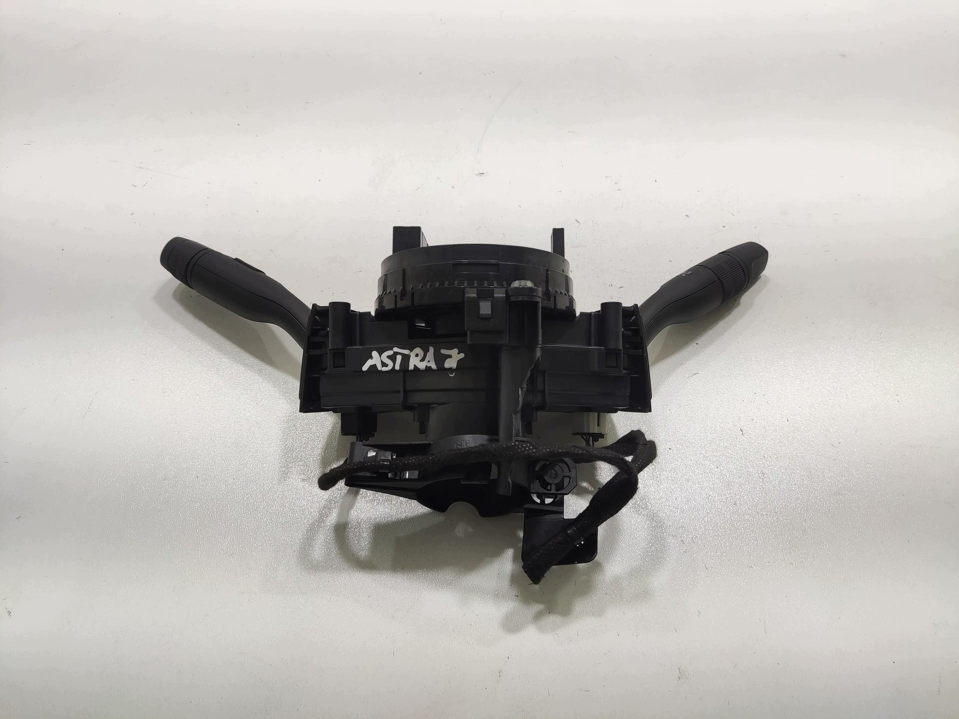 steering wheel levers and controls ring OPEL ASTRA K V 2015-2019