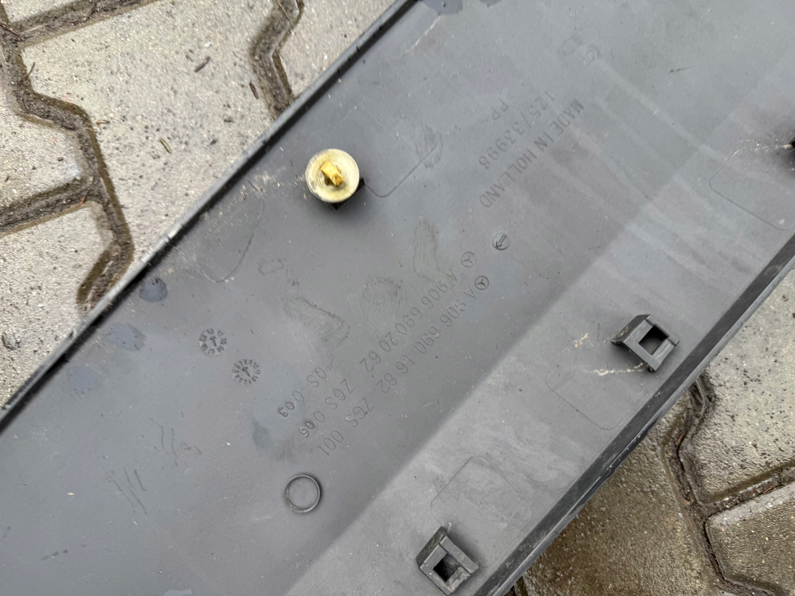 LL moulding side right rear part MERCEDES SPRINTER 906 A9066901682
