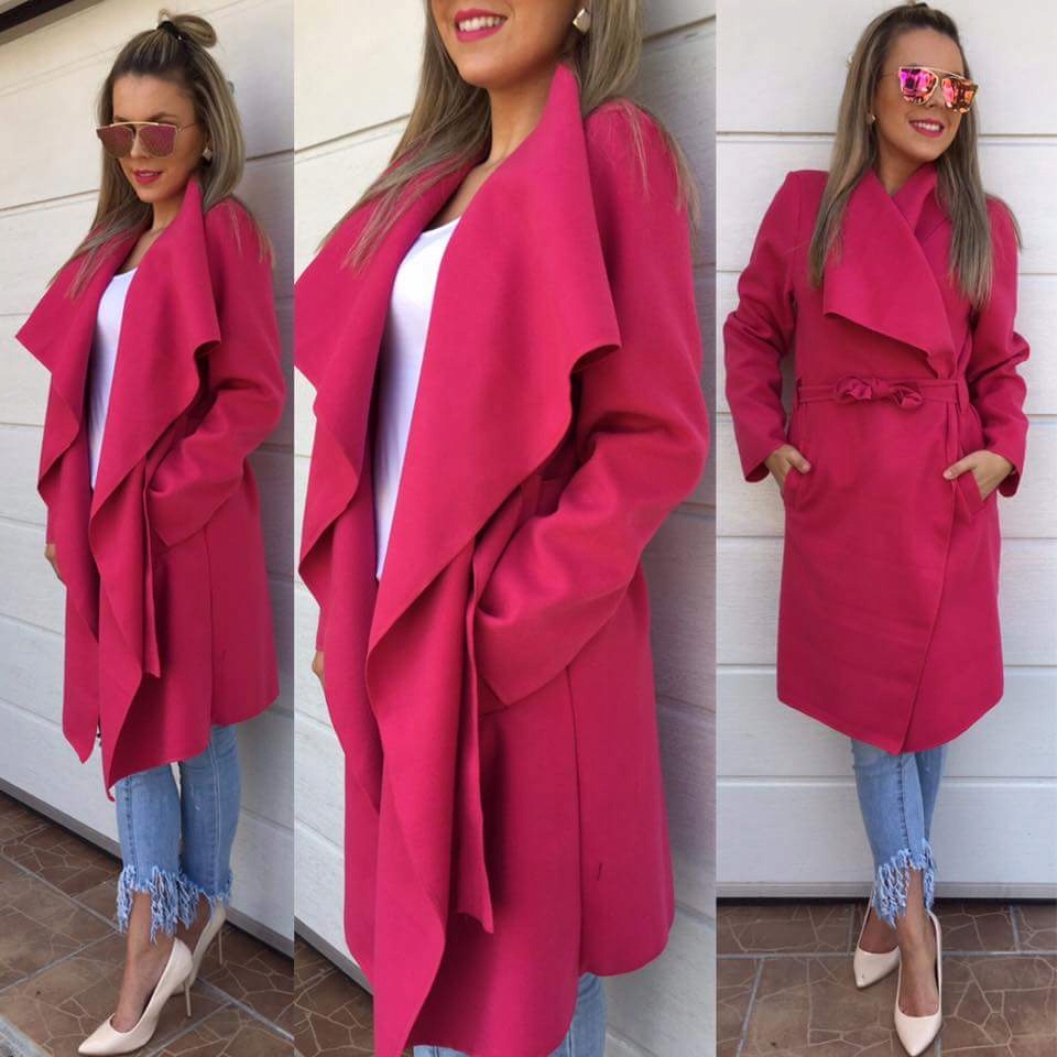 PŁASZCZ FLAUSZOWY WIĄZANY KOPERTOWY CIEMNA FUKSJA Rękaw długi rękaw