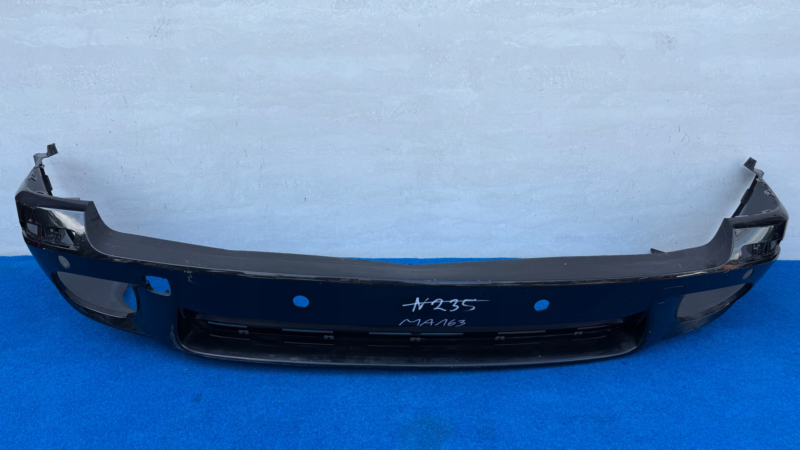 BMW X5 E70 m-packet bumper rear part below sensors 51128038275 MA163