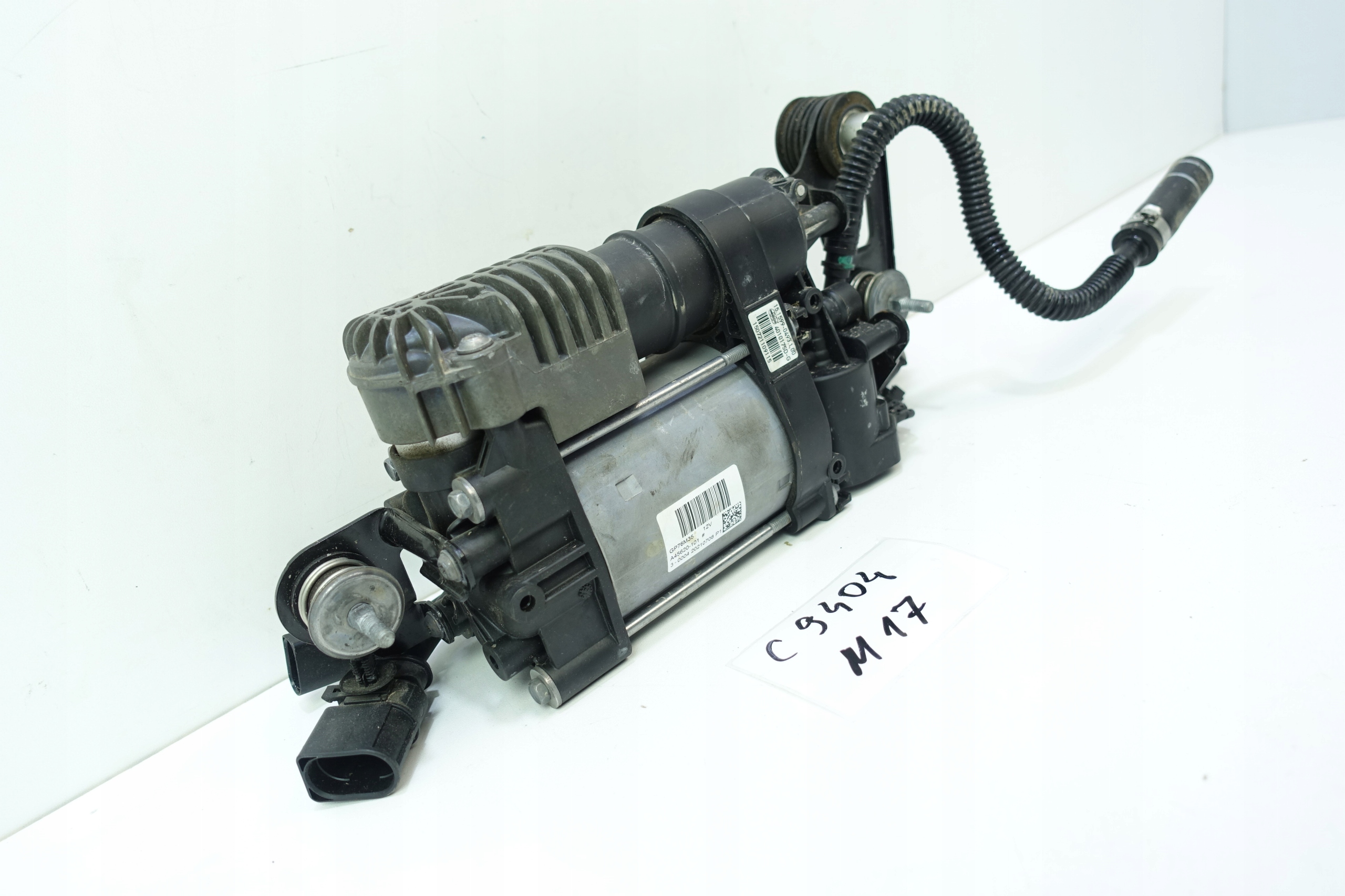 compressor; springing CAYENNE TOUAREG 7P0698007D