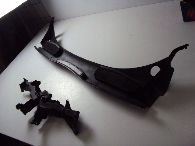 DT11-R02216-AD - FORD CONNECT MK2 2012-