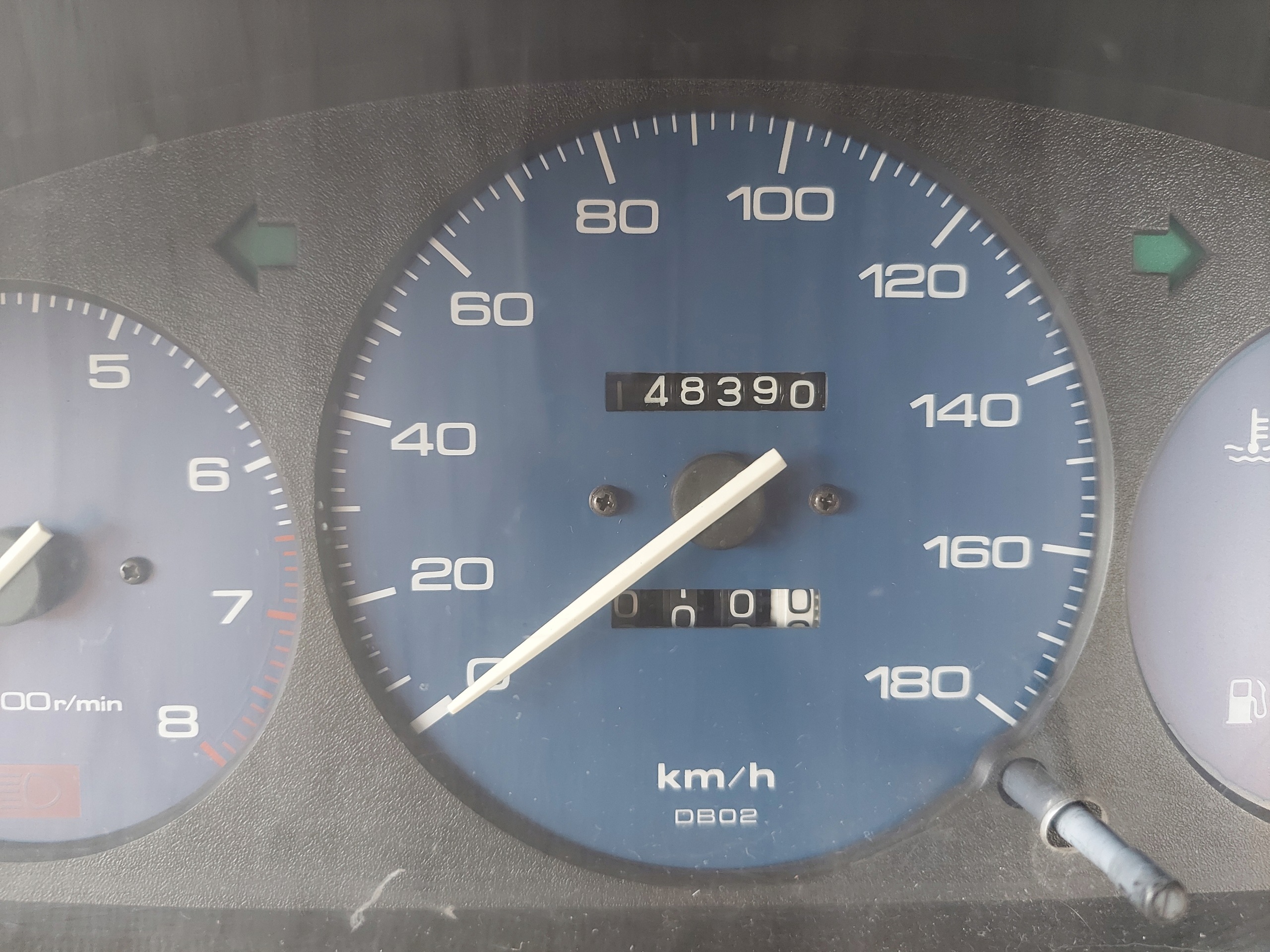 dials clock MAZDA 121 1.3 B 4CDB04