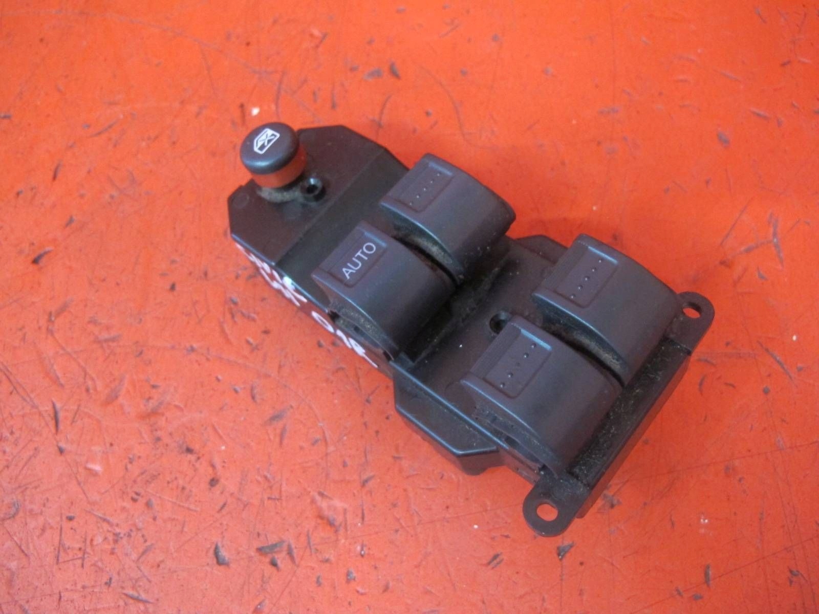 HONDA CIVIC 7 VII EU7 switch PANEL of the window left front EU 35750-S6A-G110-M
