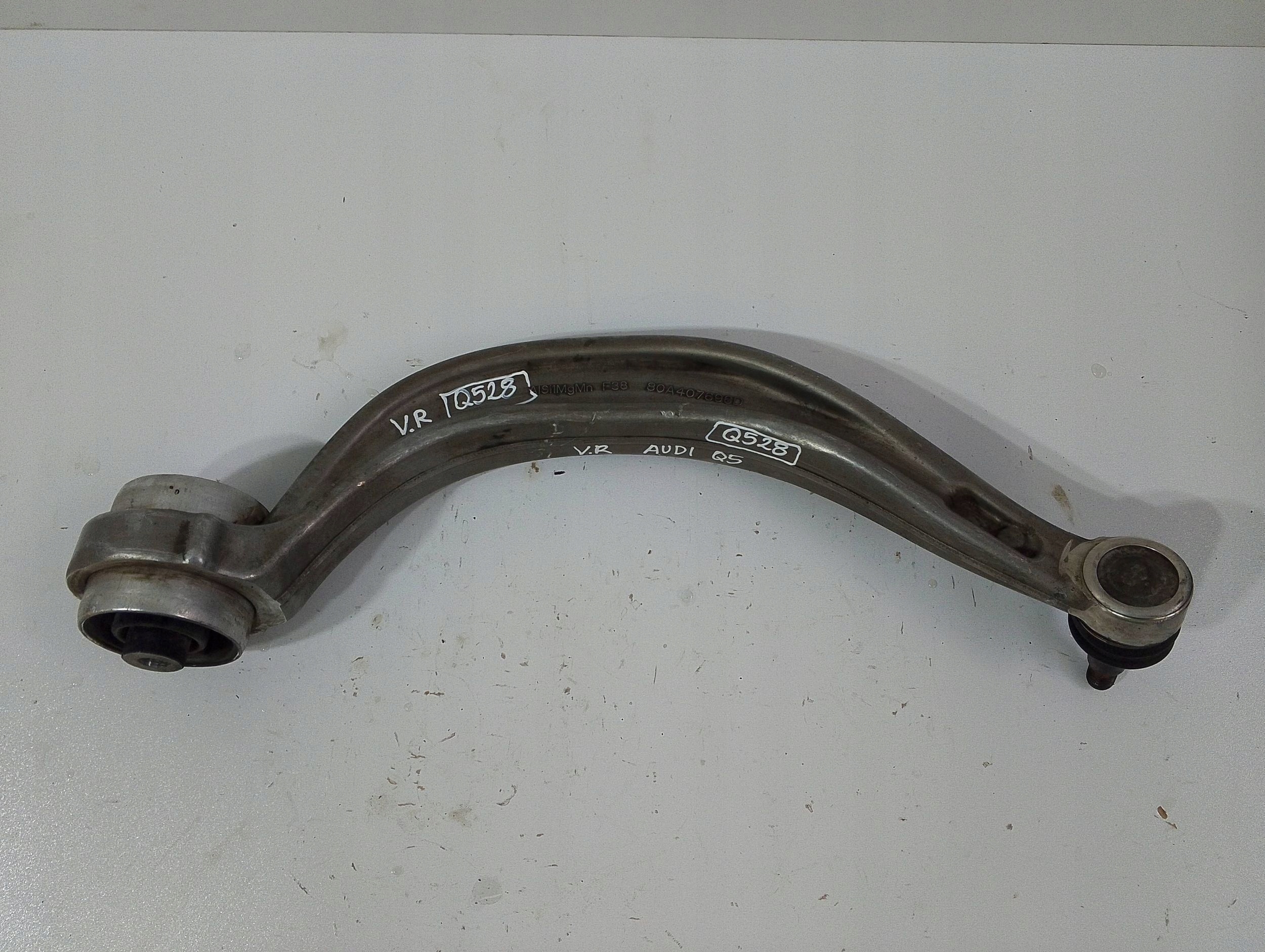 Audi Q5 SQ5 80A arm front right 80A407696D (Q528)