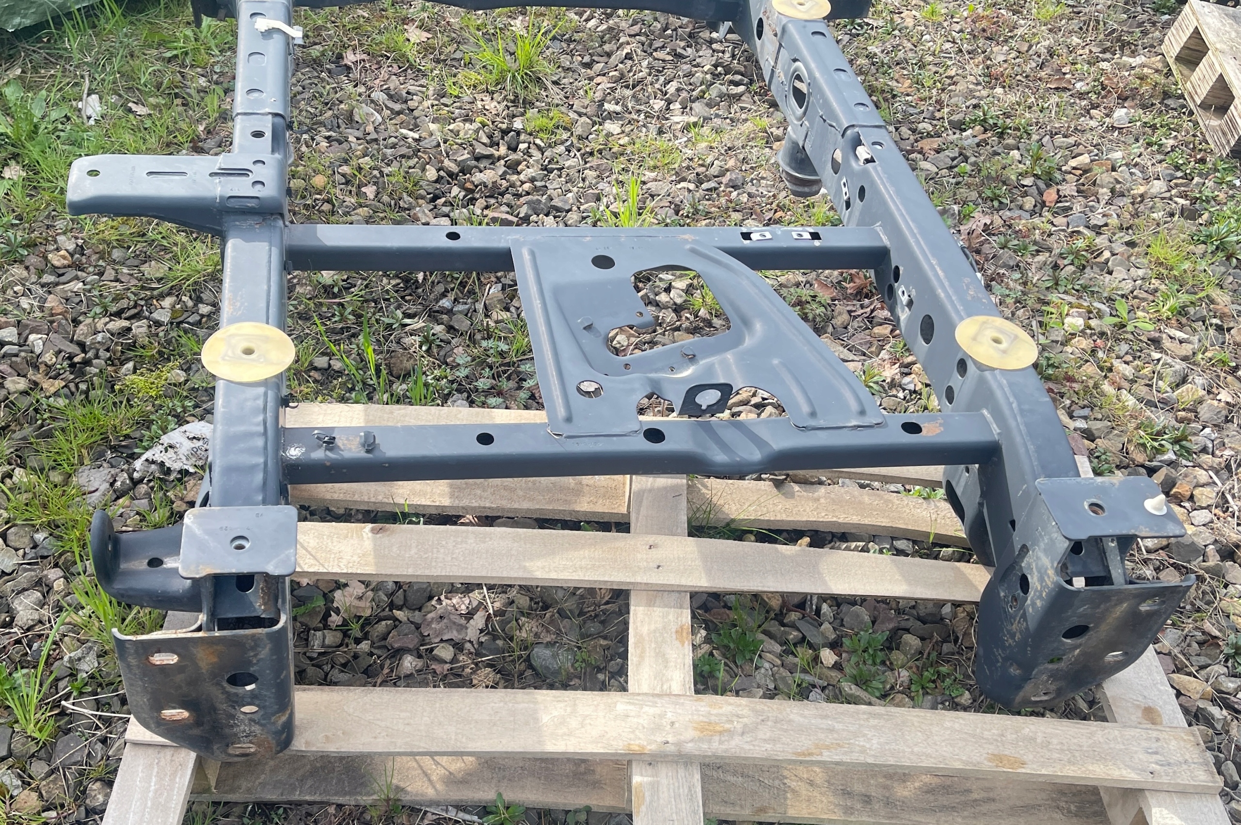 U3 FORD F150 15- PODŁUŻNICA RAMA TYŁ STREFA ZGNIOTU