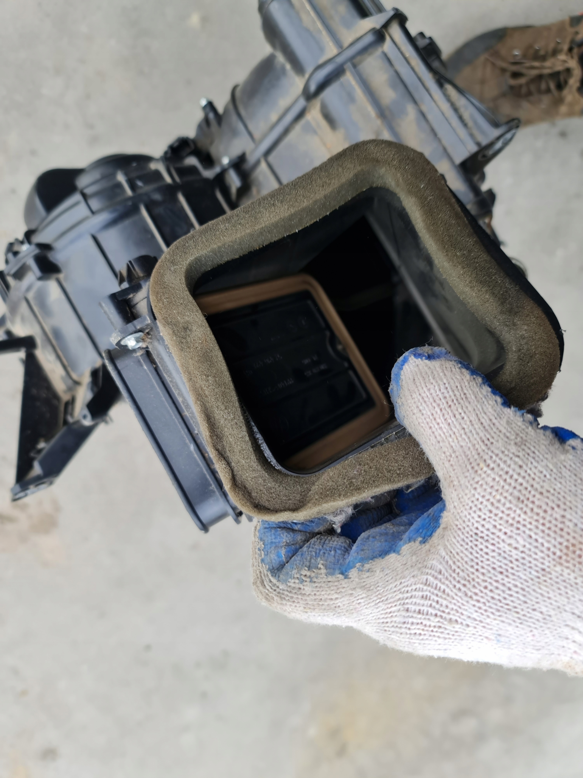 радиатор отопителя зад vw T5 7H5820004G