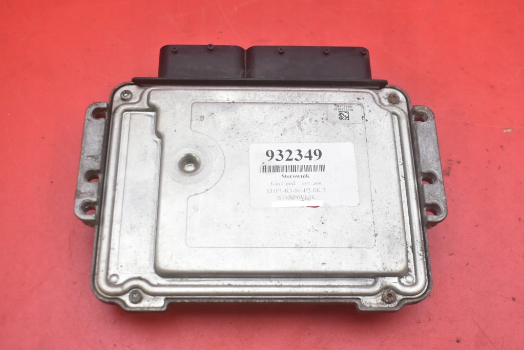 centralina computer motore 39103-2A715 KIA CEED 1 e 1.6 CRDI 115 KM 07-10