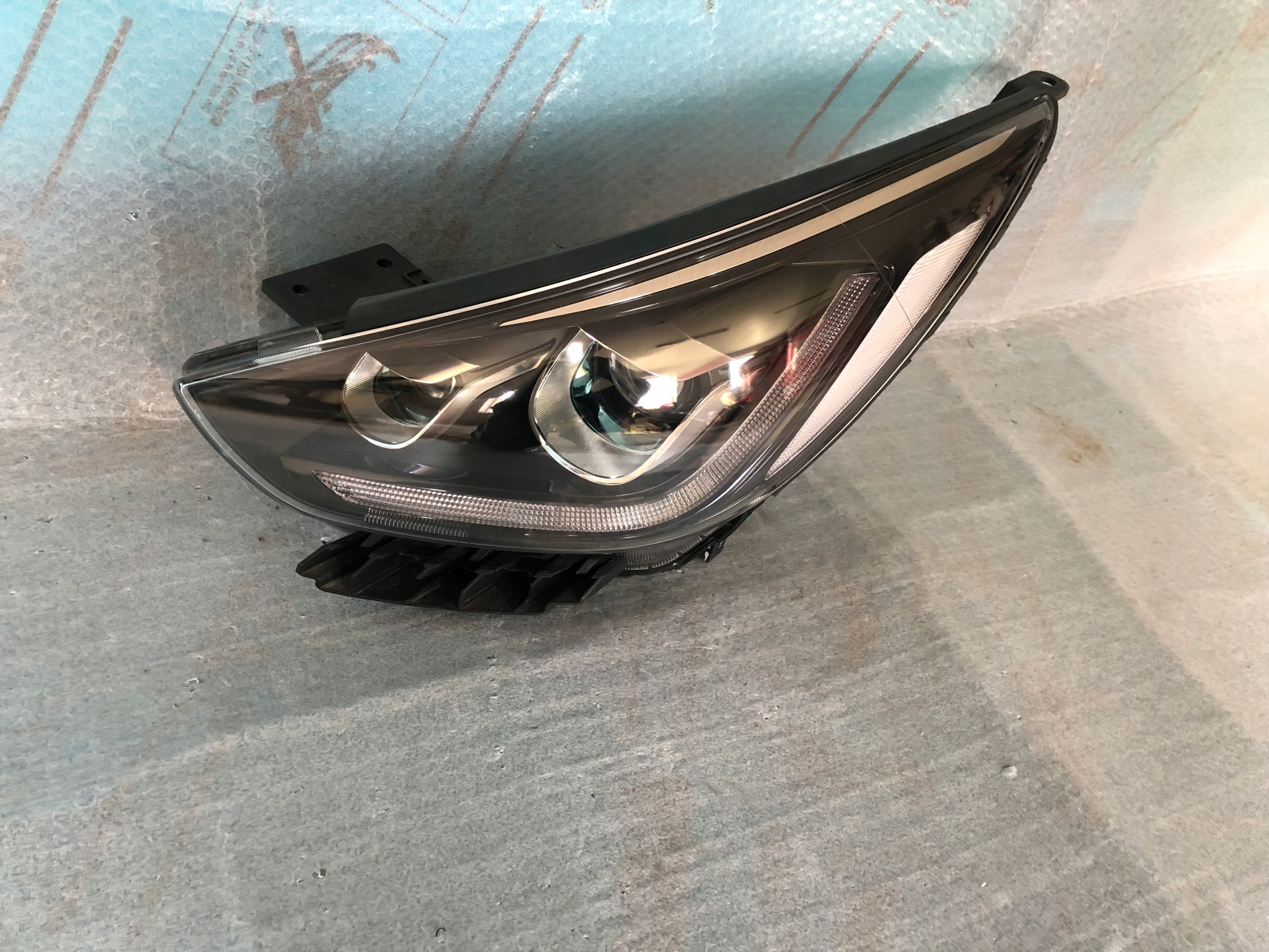 REFLEKTOR left KIA NIRO FULL LED LIFT 19- nr.00