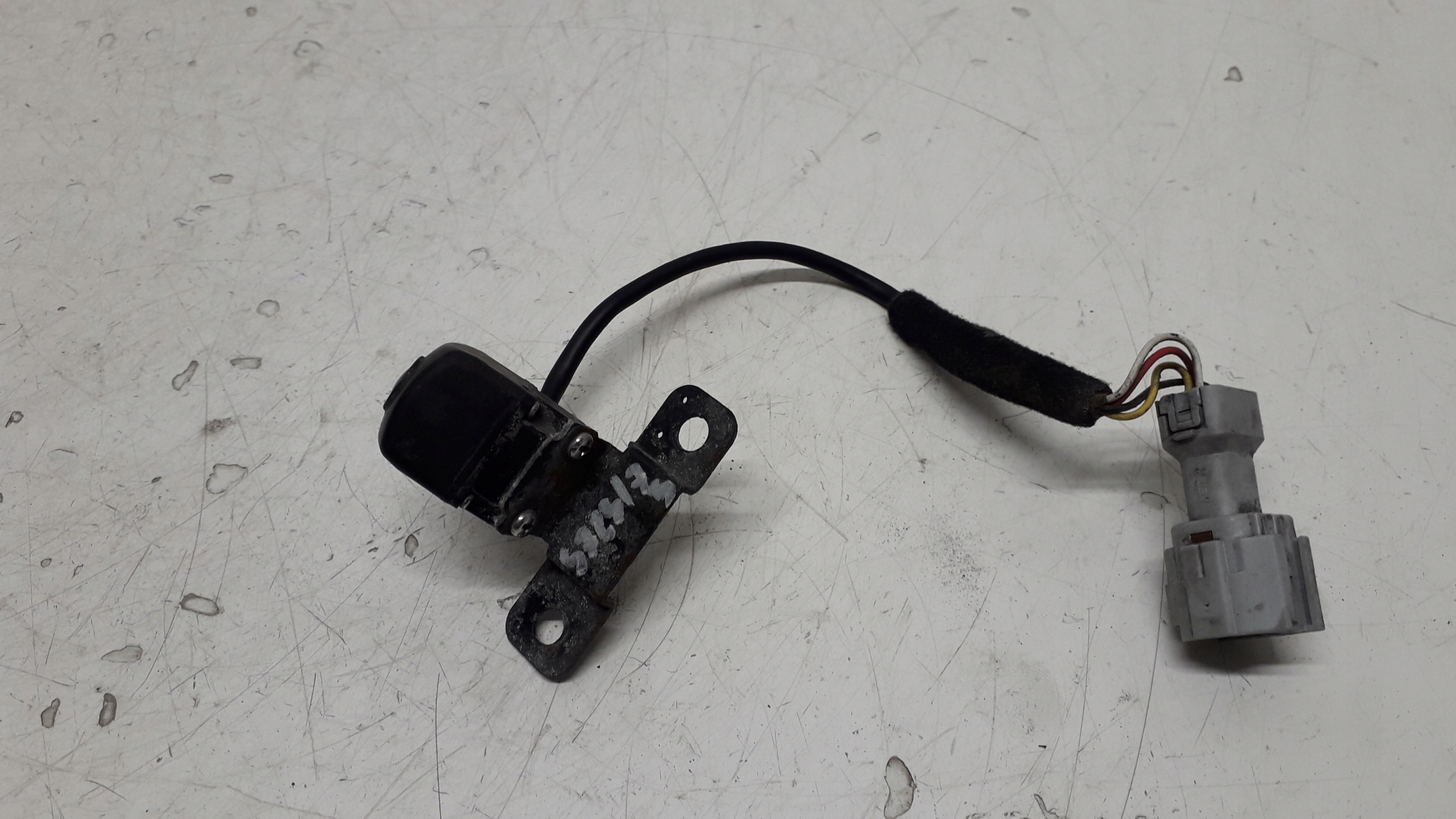 KIA CEED 2 II 12- KAMERA COFANIA 95760-A2100