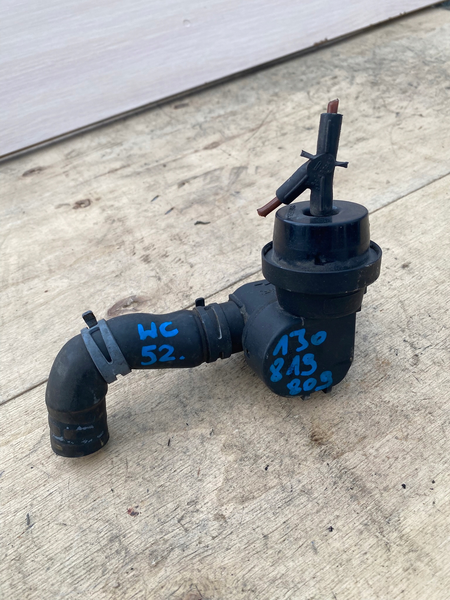 ventil vakum vode AUDI A4 B8 A5 8T 1.8 TFSI 1J0819809