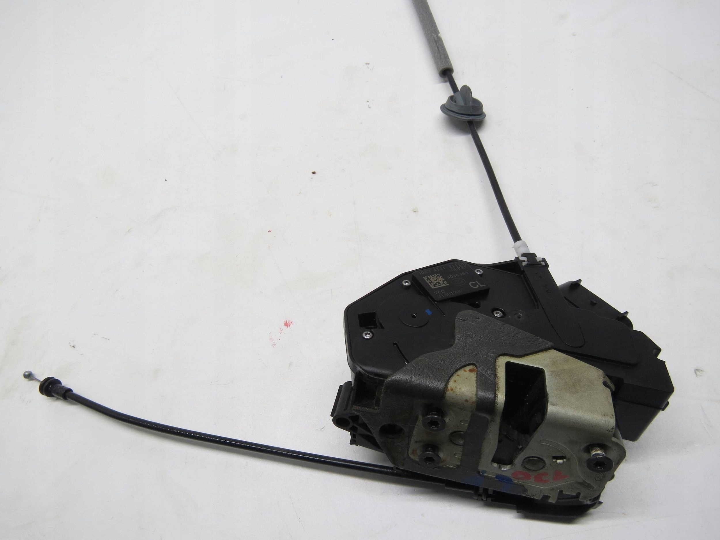 lock door left front VOLVO V60 and S60 II 31301737 (2013-2018)R.