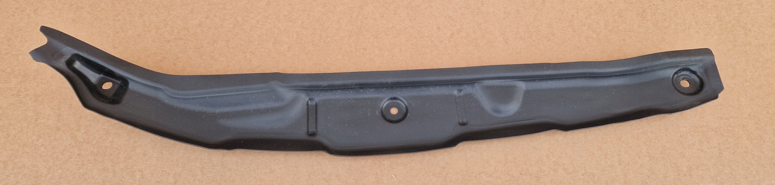 kryt blatníku AUDI A6 C8 4K0821111 levá originál