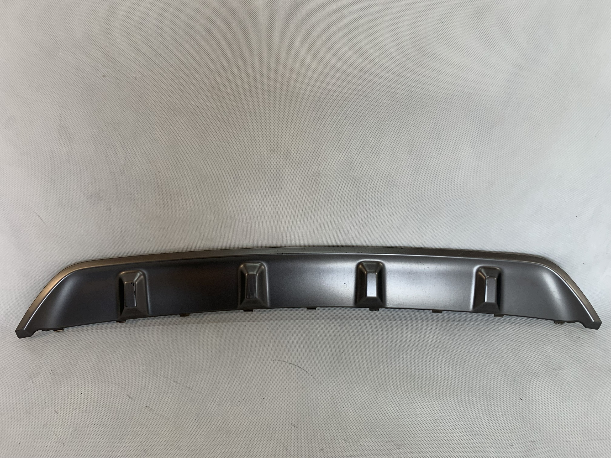Spoiler Stoßstange hinten Lynk&Co 01 21r 8889683499 05.26