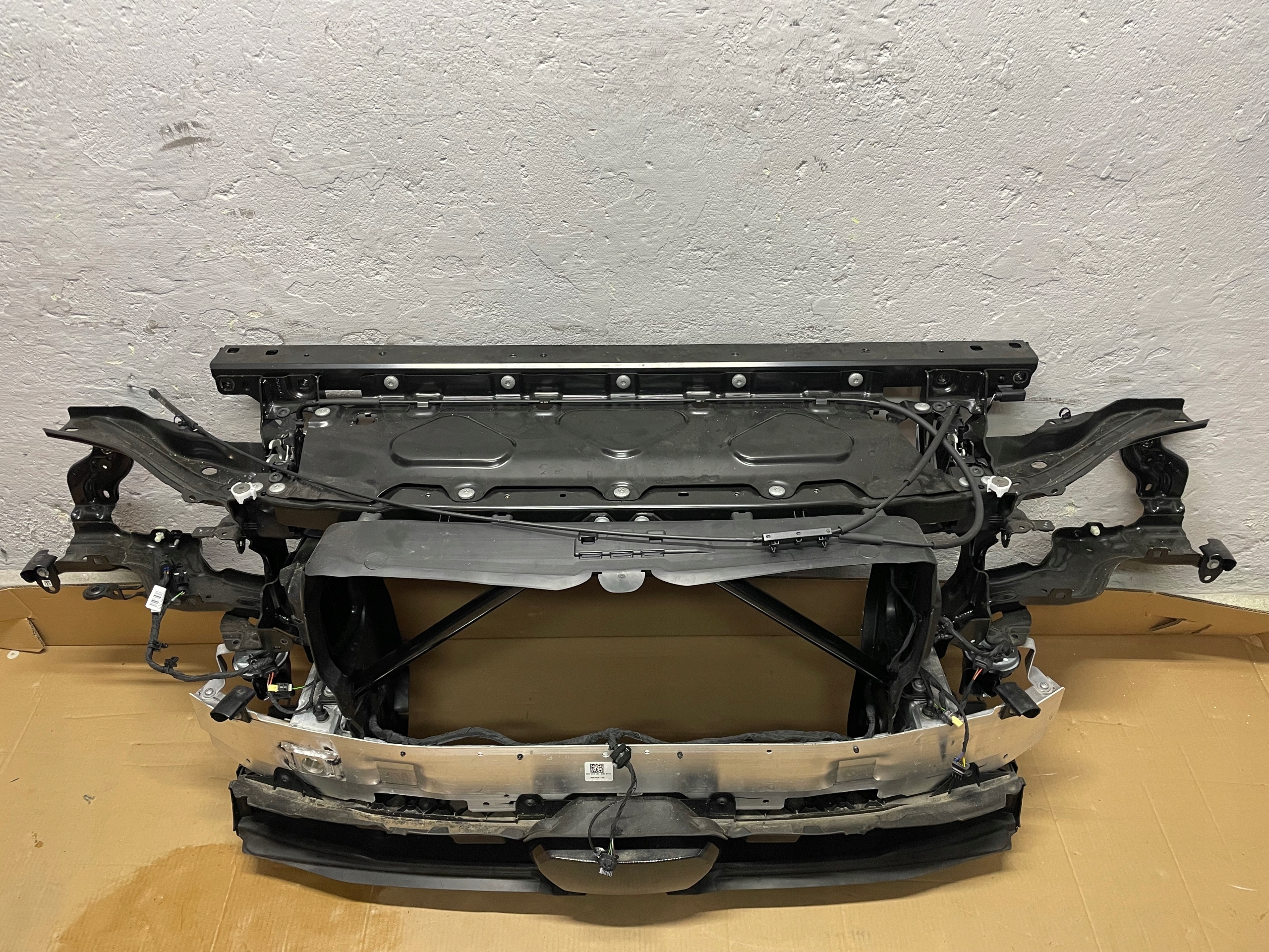 support panel for radiators complete BMW X7 G07 LCI IDEAL DEMONTAZ