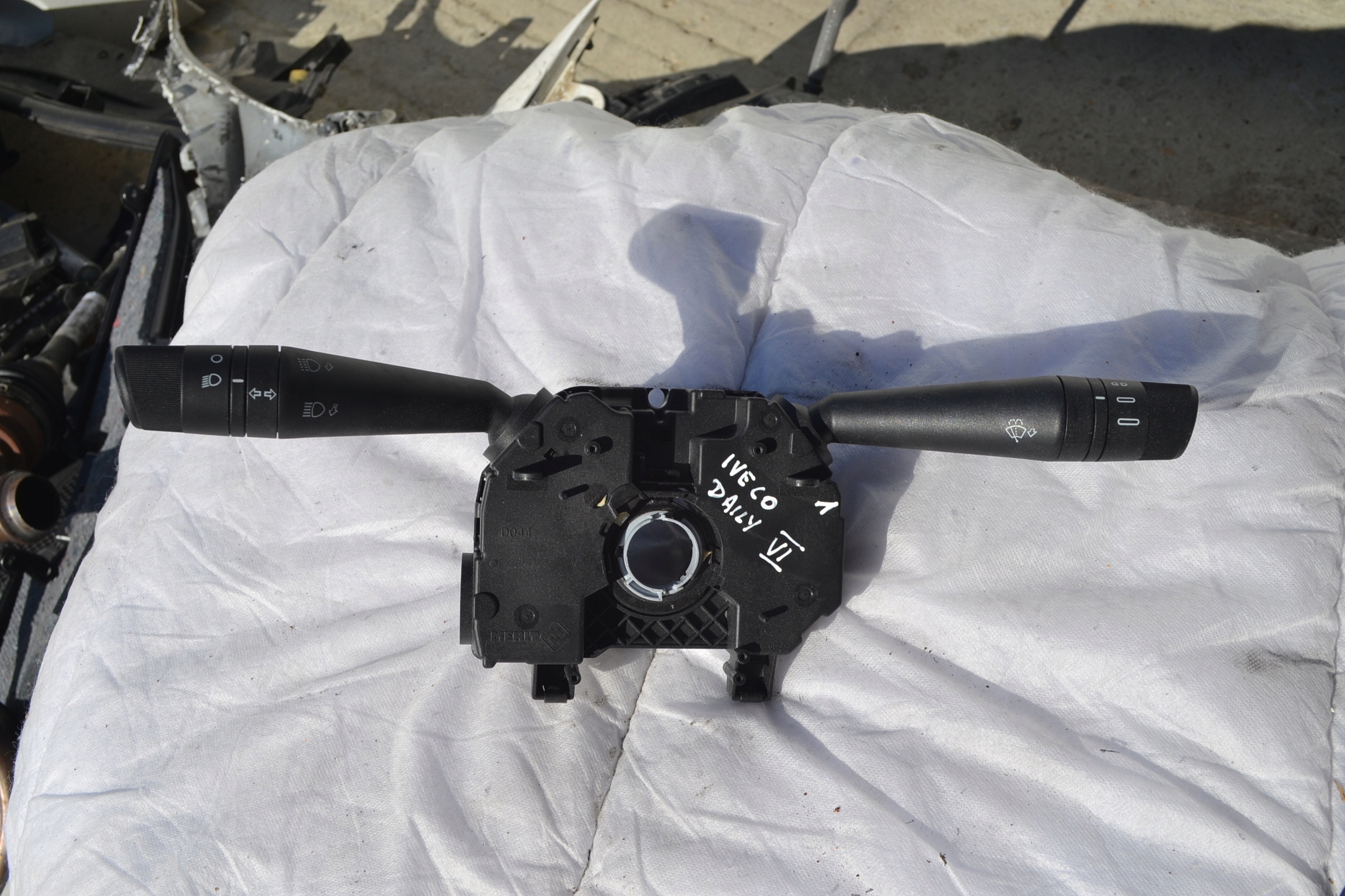 steering wheel levers and controls ring IVECO DAILY 0580249991