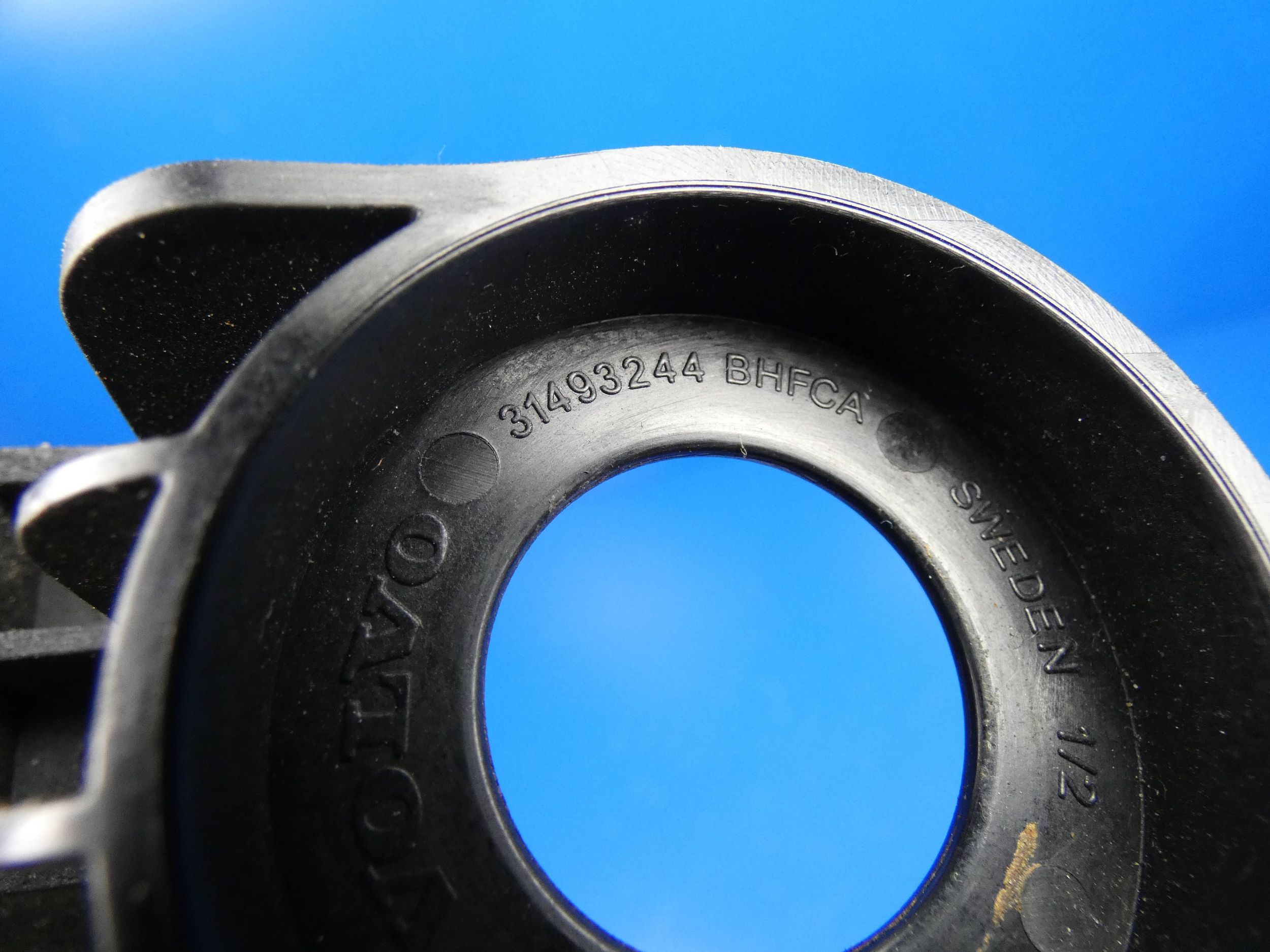 VOLVO S60 III V60 II XC60 Halter OBUDOWY filter luft Halter