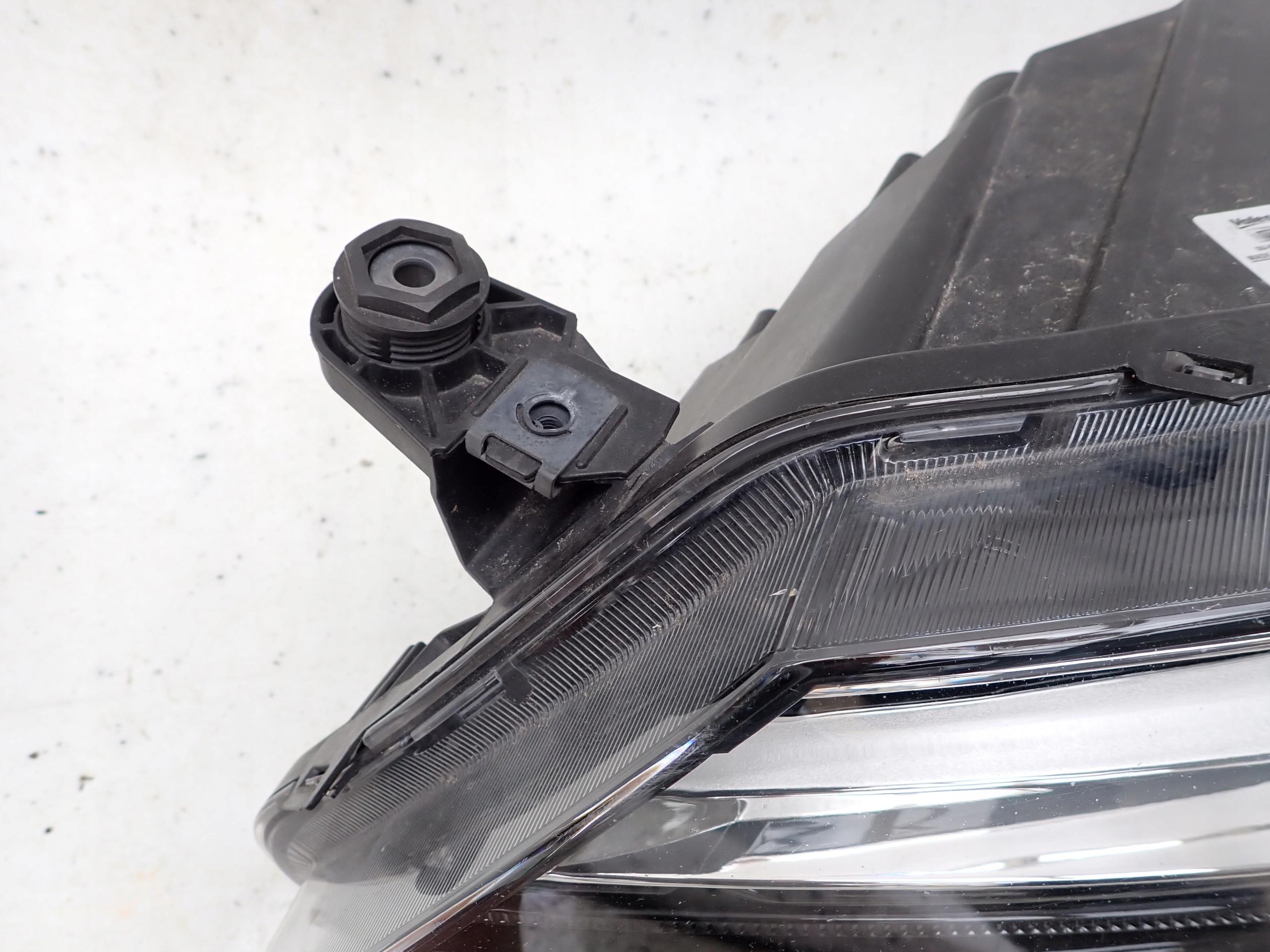 SEAT ATECA 16- light left front front FULL LED 576941007