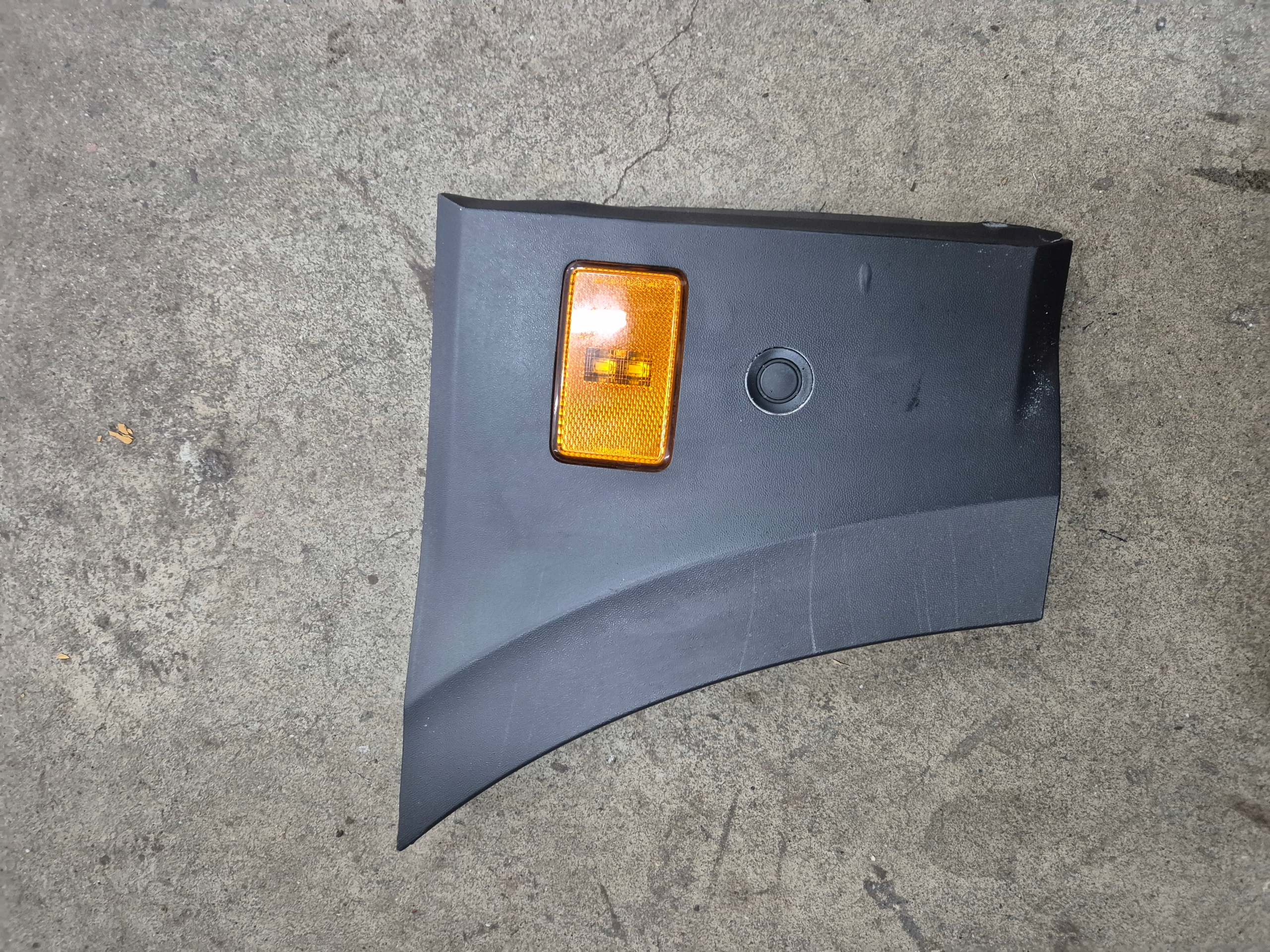moulding side right rear part VW CRAFTER II MAN 2,0 TDI