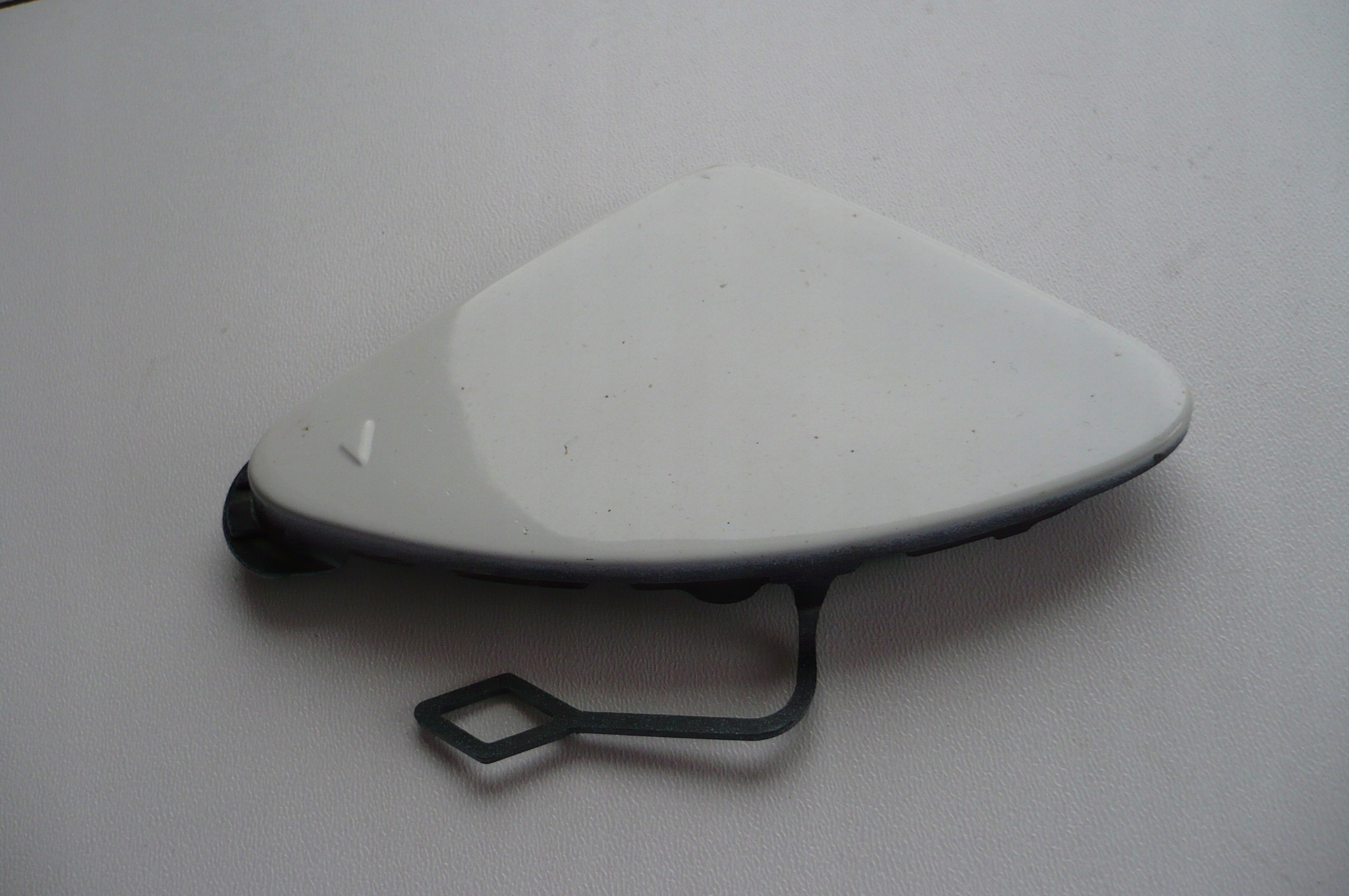 BMW 3 F30 F31 12- towing hook cap bumper front original