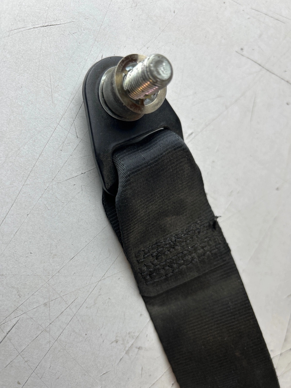 ceinture de sécurité avant gauche Iveco Daily V VI 2017r