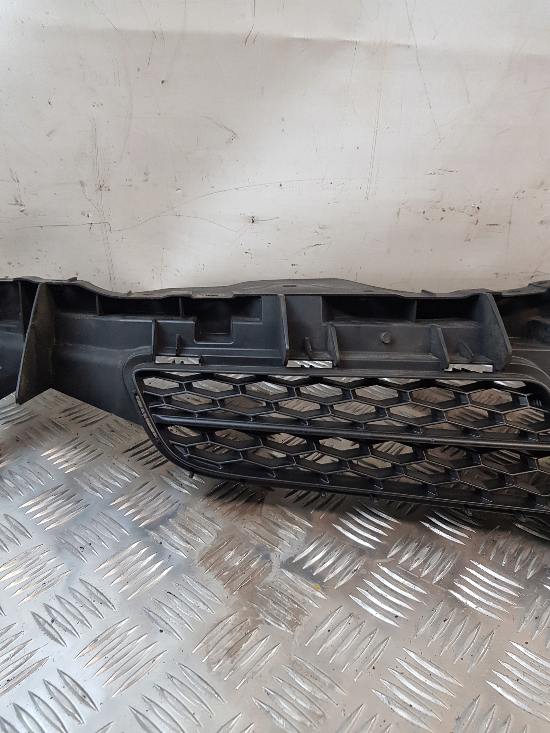 GRIGLIA TOYOTA AURIS e 07R- OE 53111-12A00